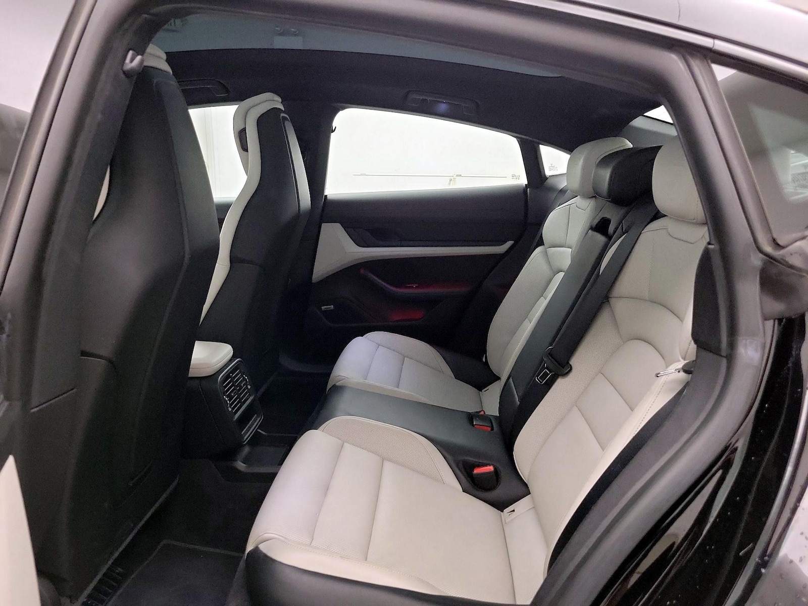 Rear Air Conditioning