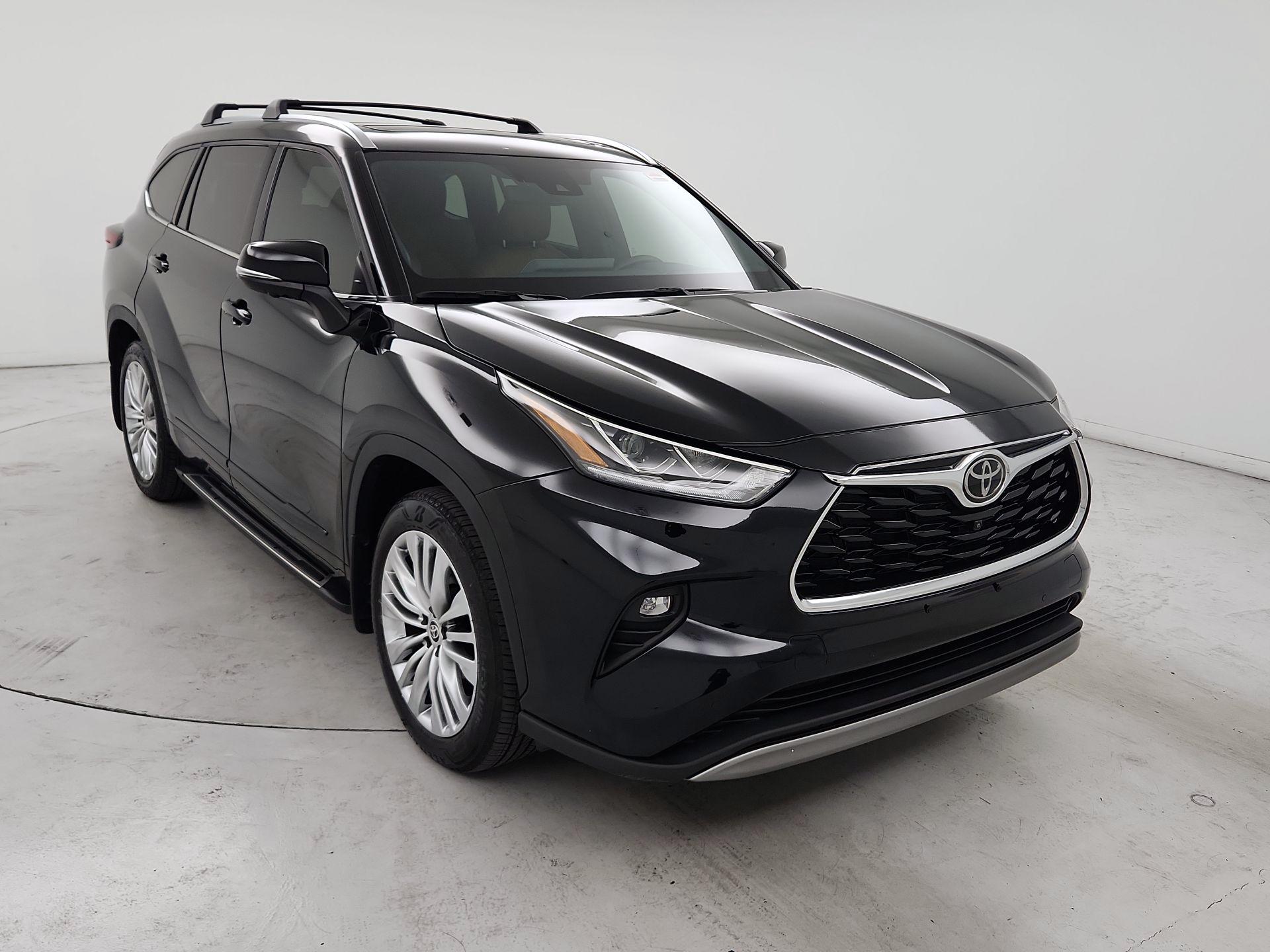 Black 2024 Toyota Highlander SUV / Crossover All-Wheel Drive Automatic
