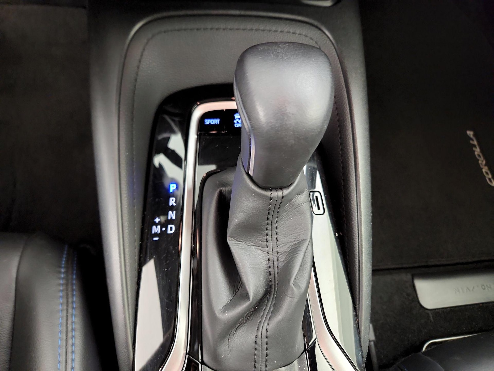 2020 Toyota Corolla XSE - Photo 19