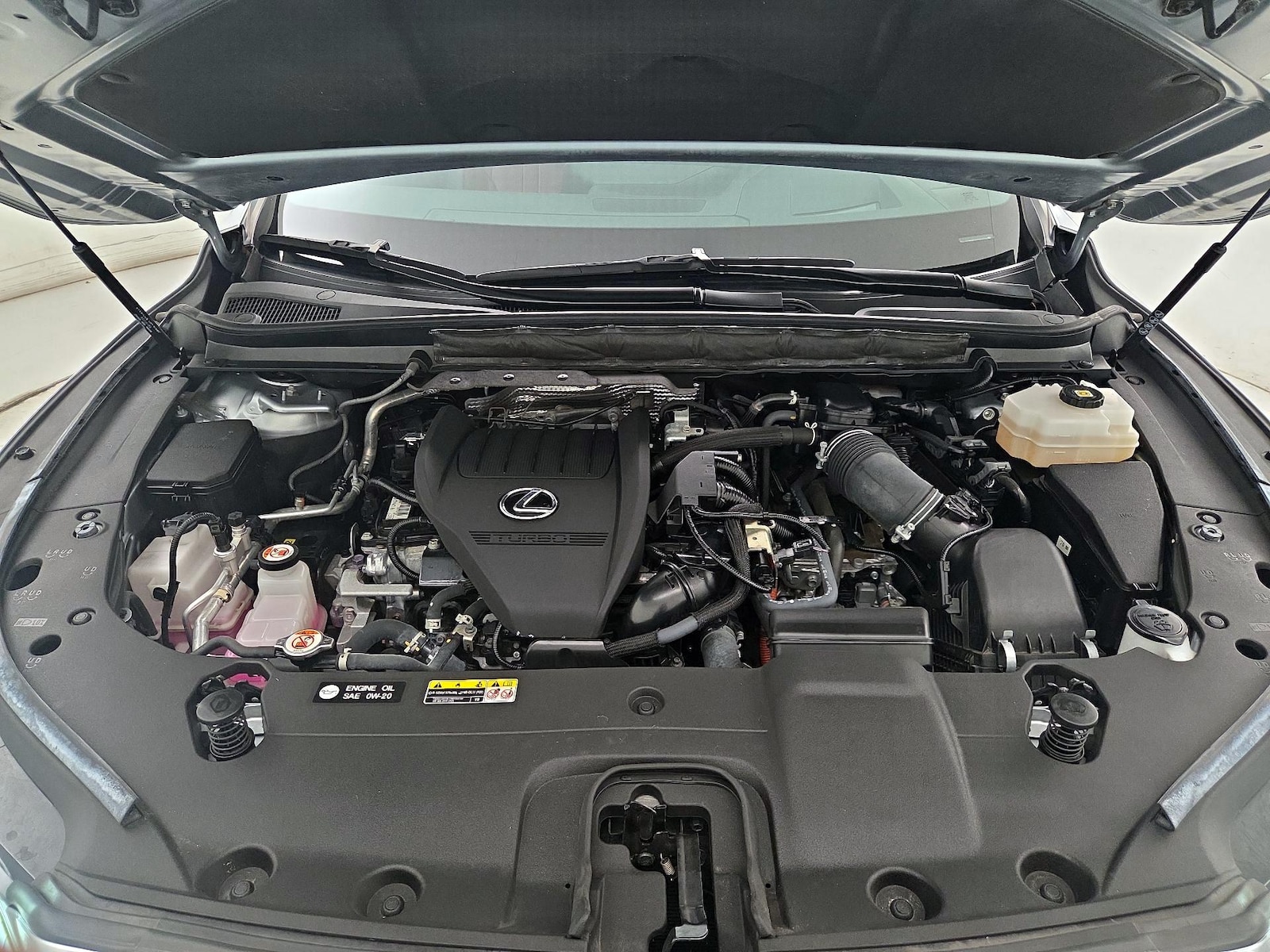 2023 Lexus RX Hybrid 500h - Photo 23