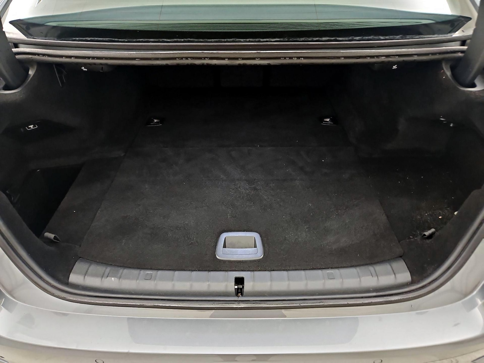 2020 BMW 5 Series 530e - Photo 23