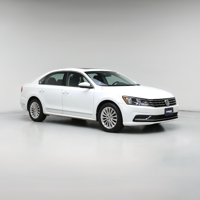 2016 Volkswagen Passat SE