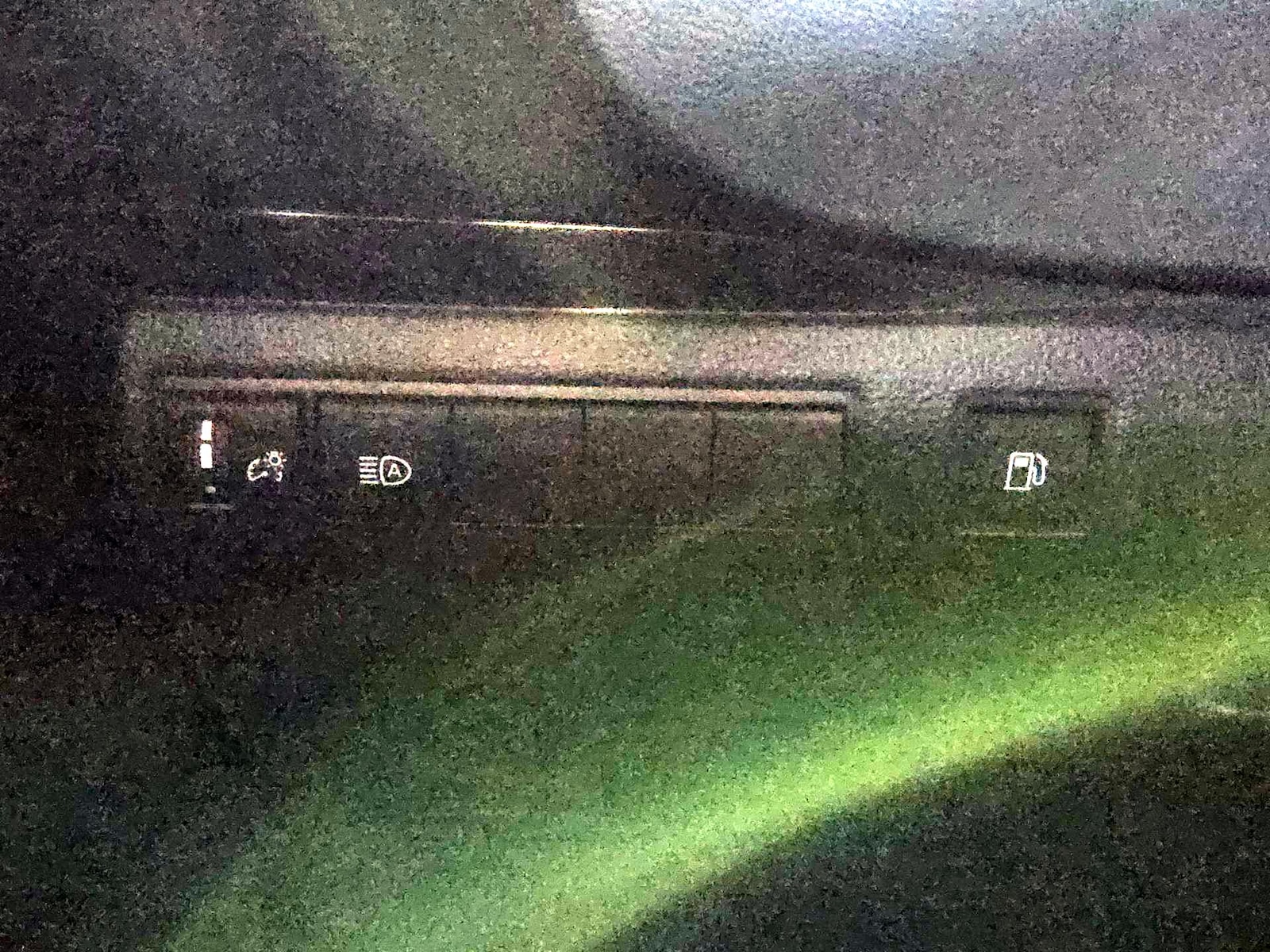 2022 Toyota Corolla LE - Photo 14