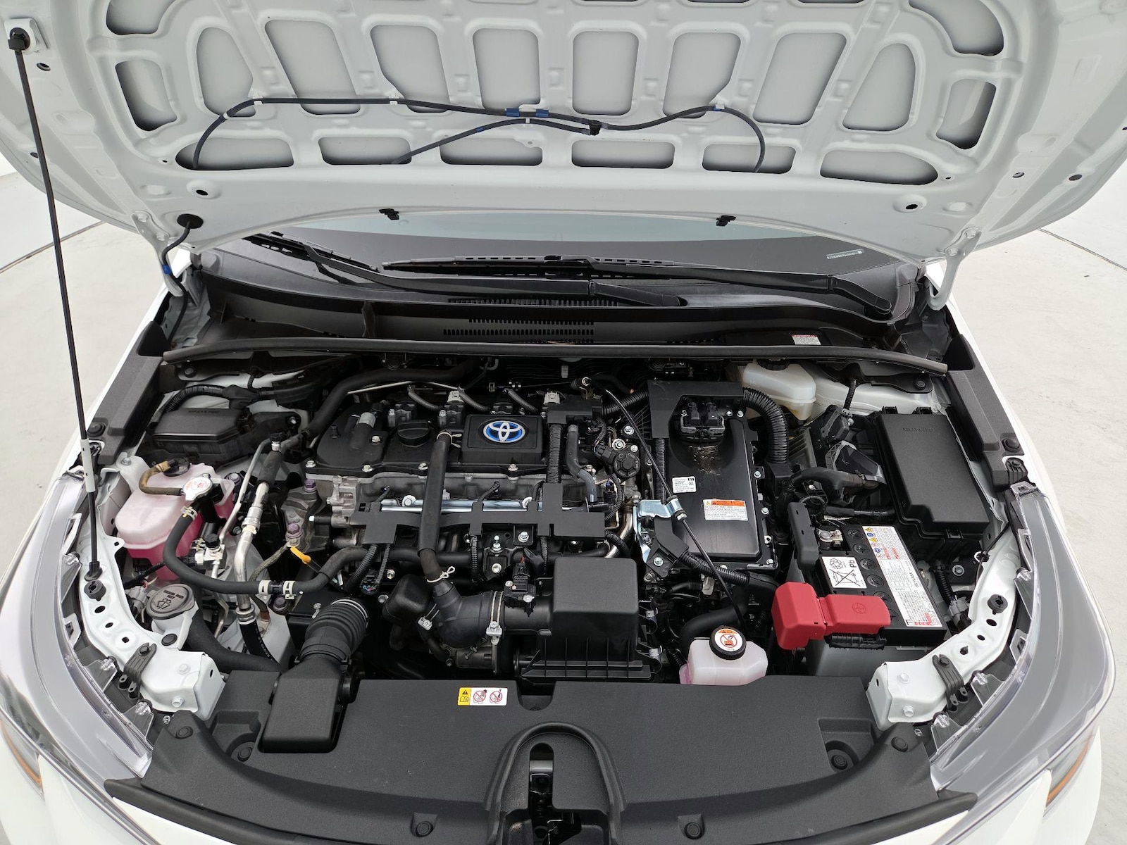 2022 Toyota Corolla LE - Photo 20