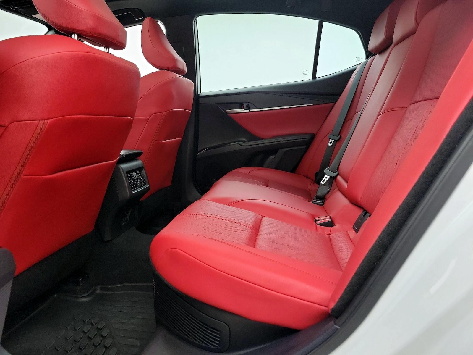 2025 Toyota Camry XSE - Photo 21