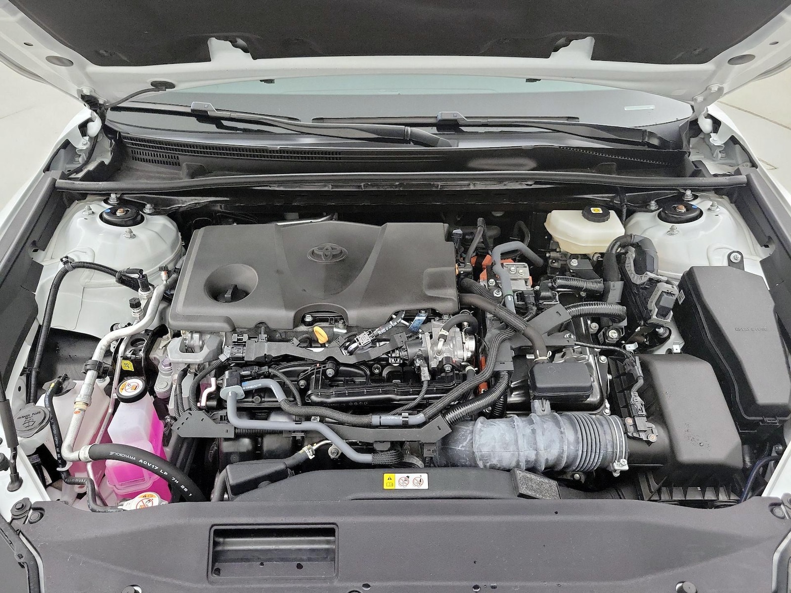 2025 Toyota Camry XSE - Photo 24