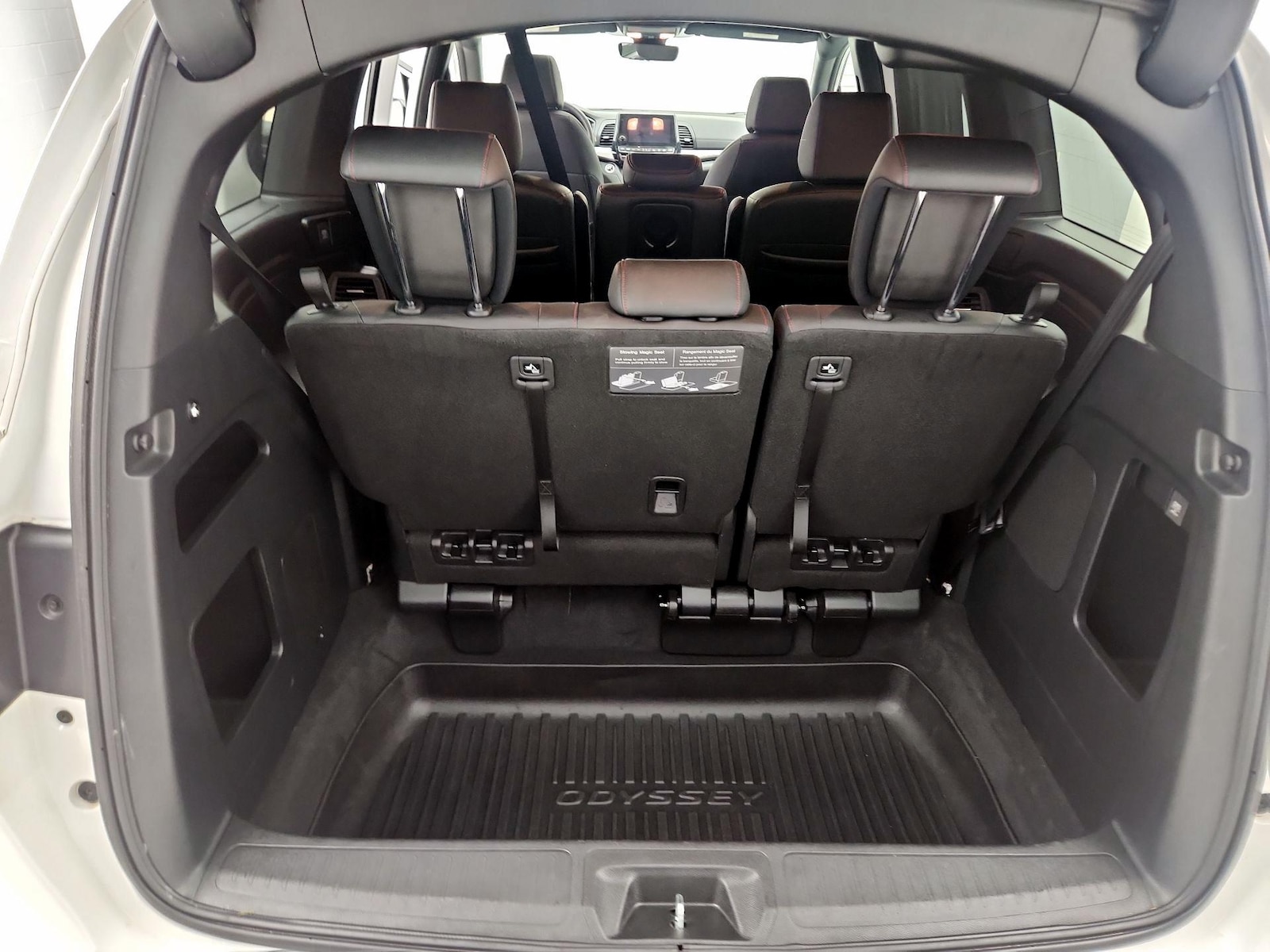 2023 Honda Odyssey SPORT - Photo 23