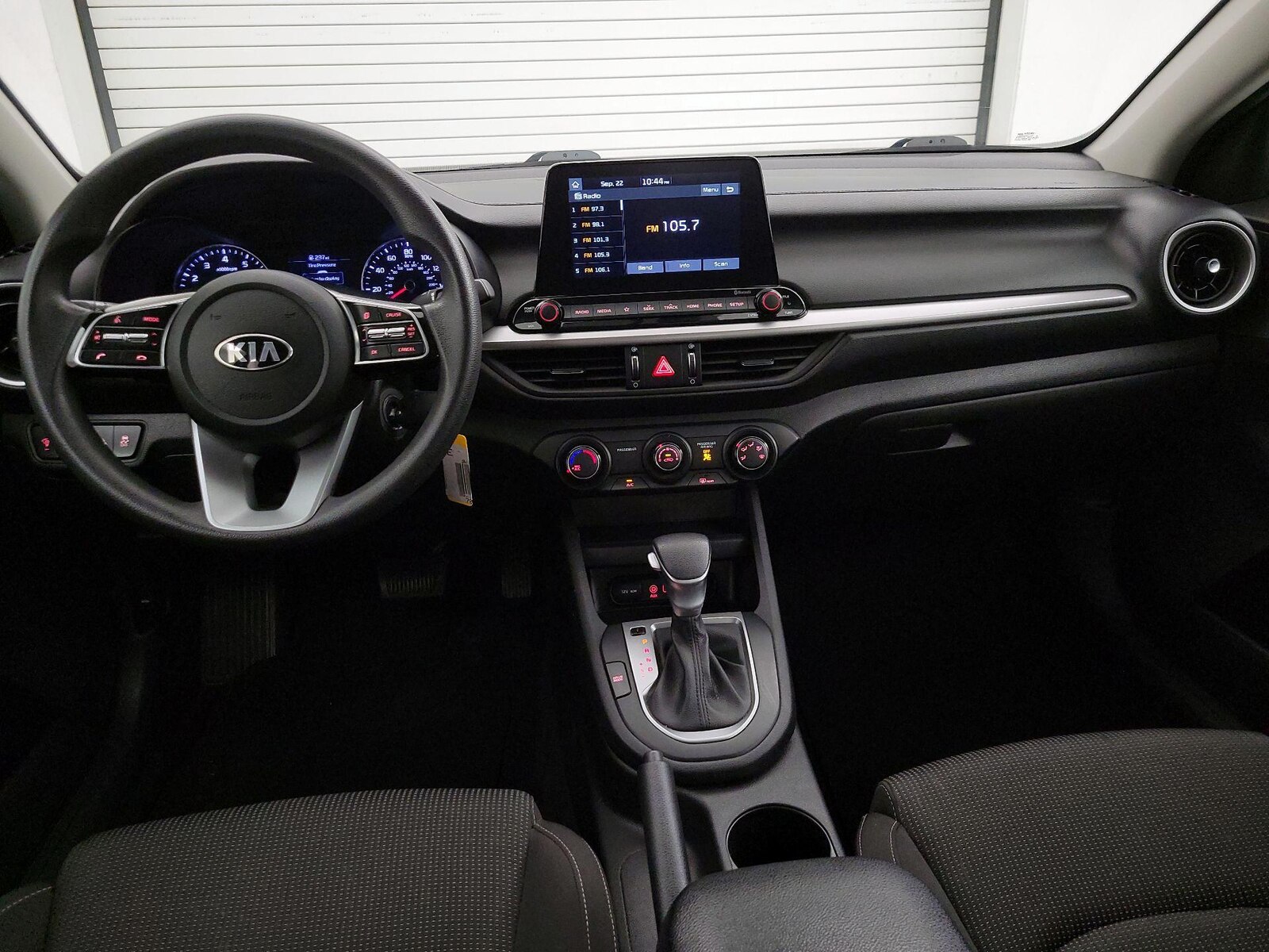 Apple CarPlay® & Android Auto™