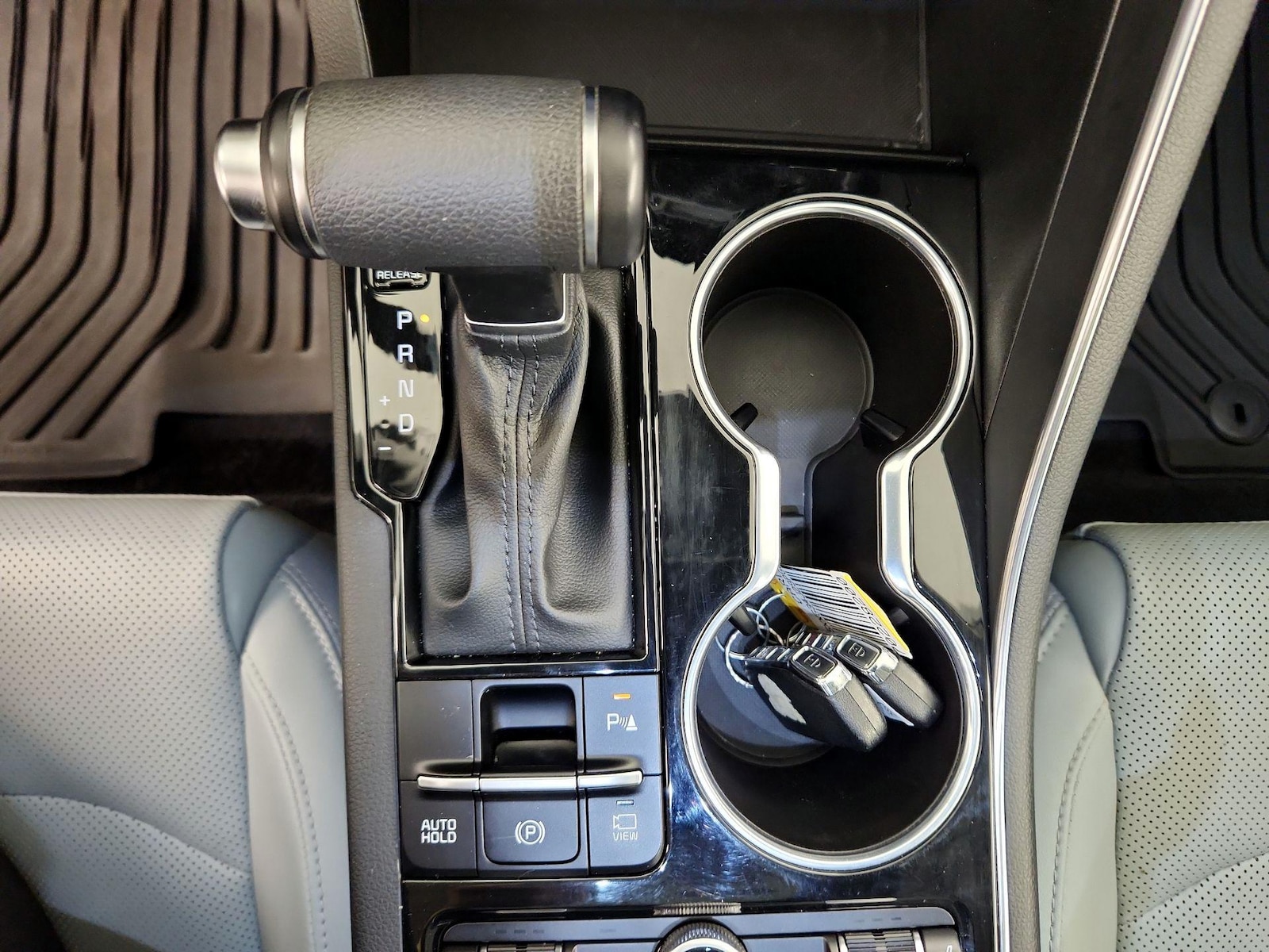 2023 Kia K5 EX - Photo 17