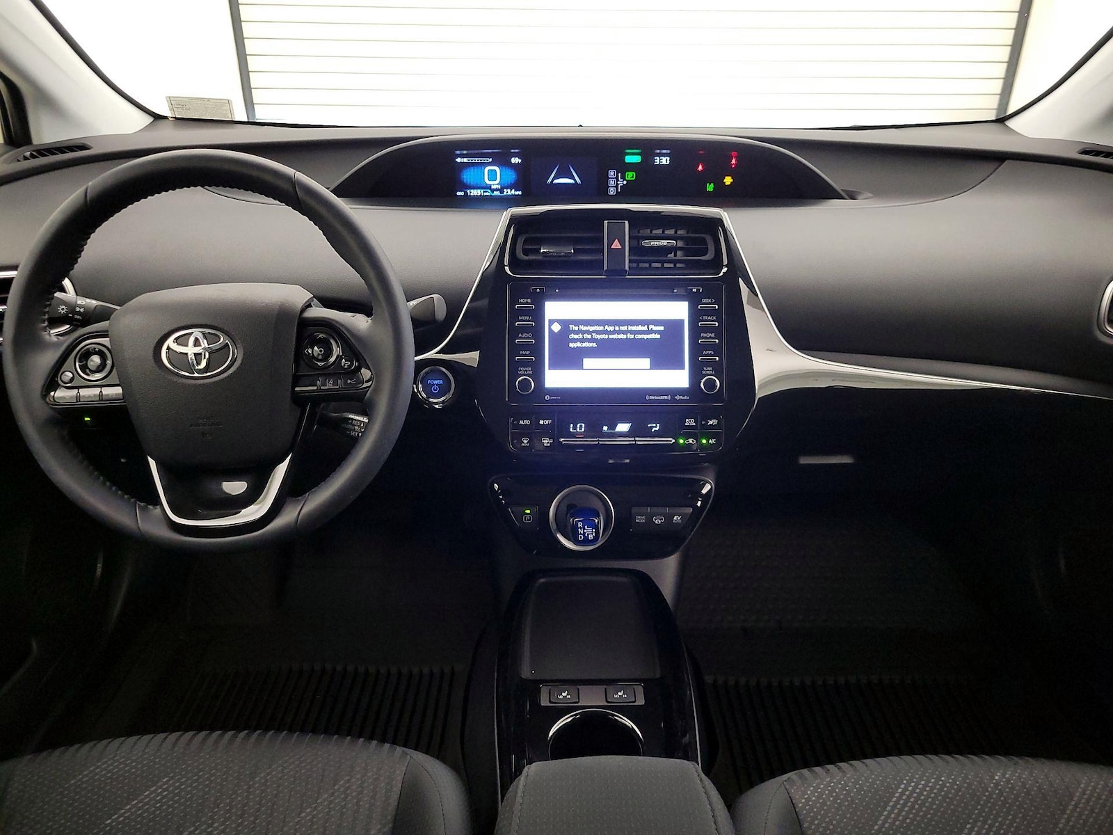 2022 Toyota Prius Prime LE - Photo 10