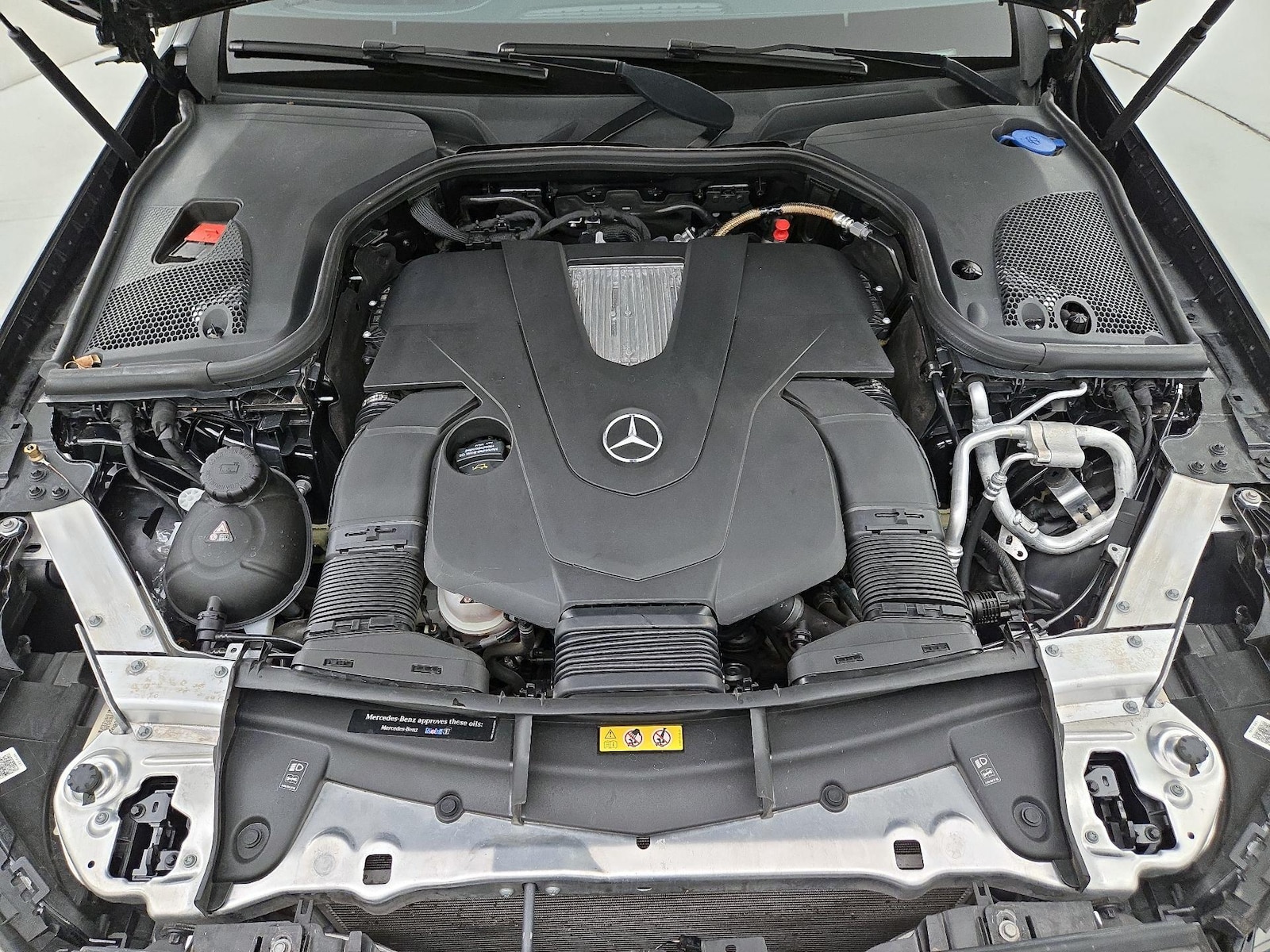 2018 Mercedes-Benz E-Class E400 - Photo 24