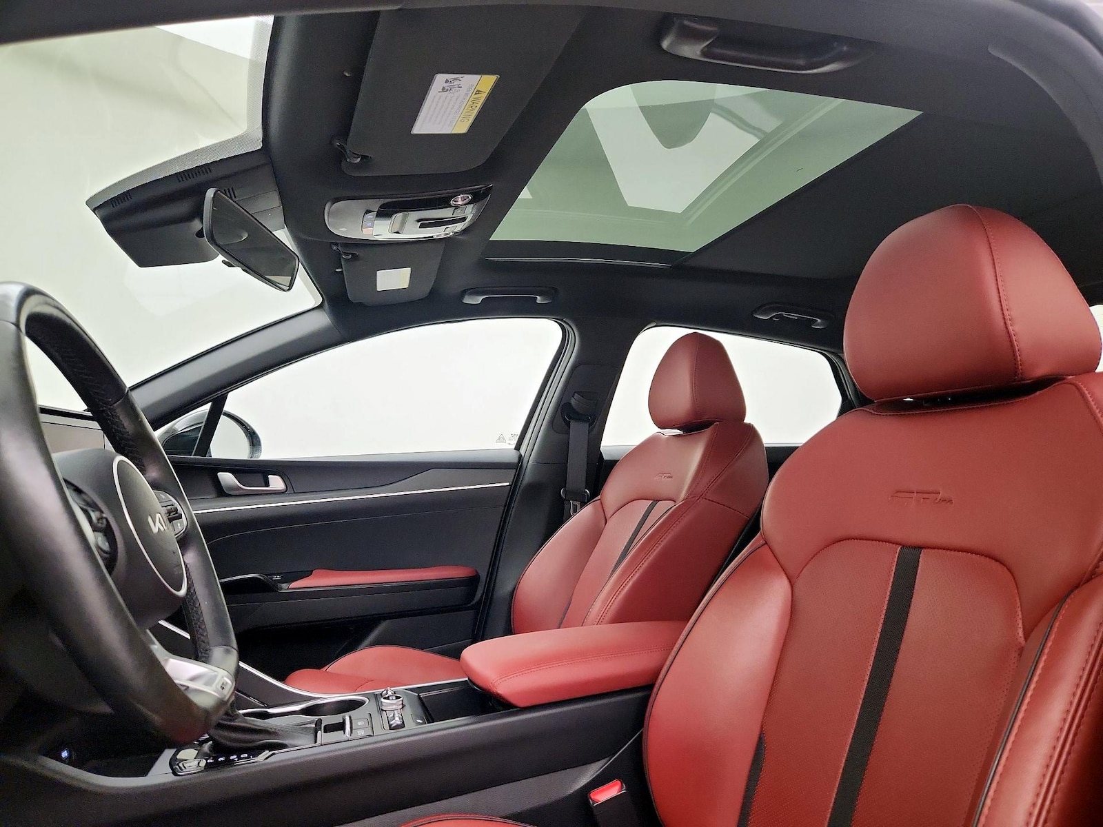 2024 Kia K5 GT-Line - Photo 21
