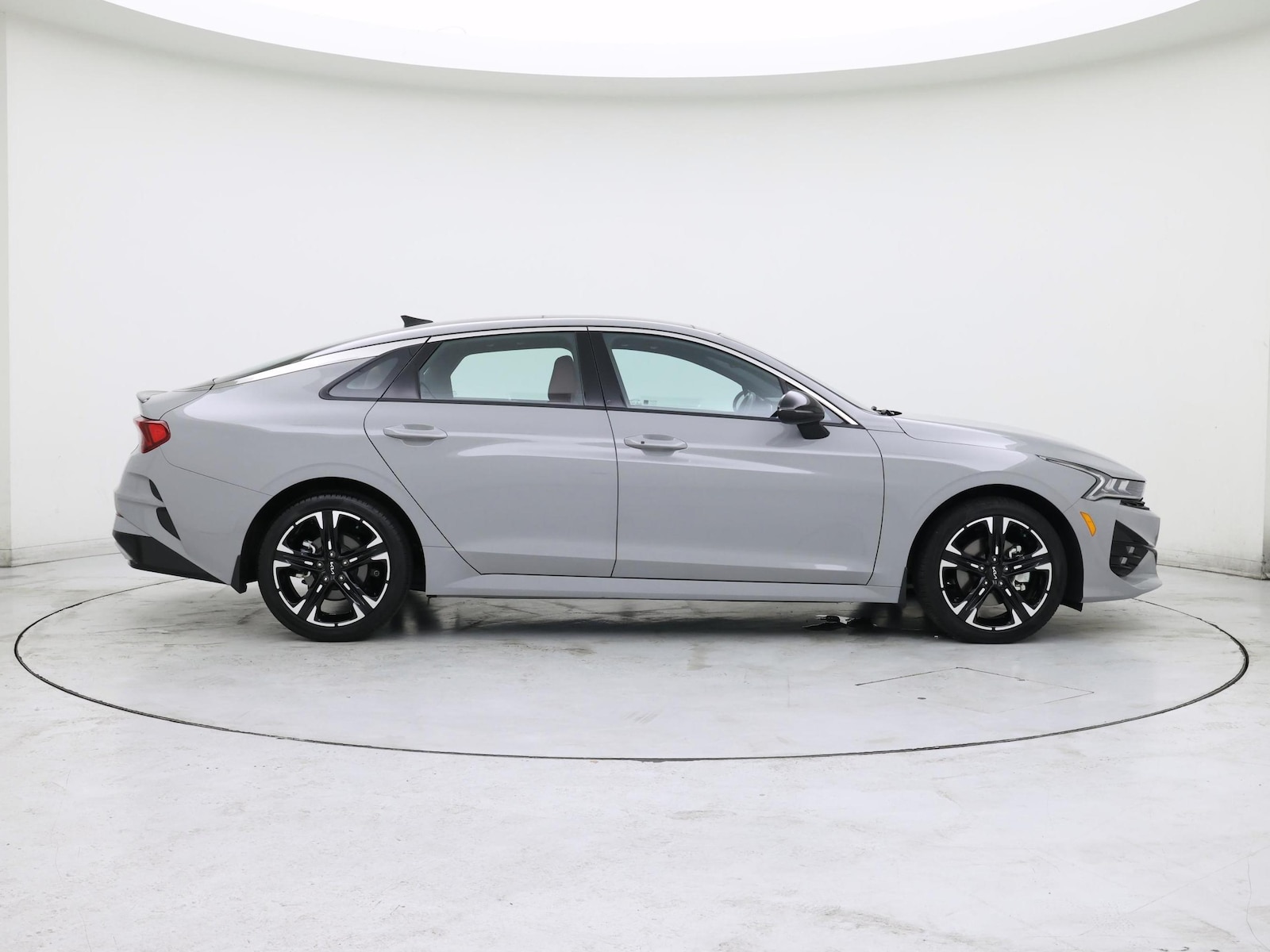 2024 Kia K5 GT-Line - Photo 8