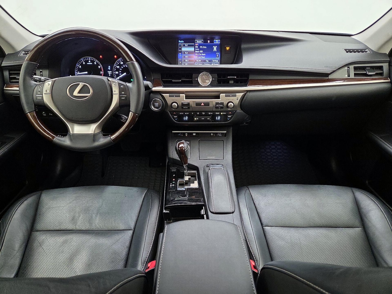 2015 Lexus ES 350 - Photo 10