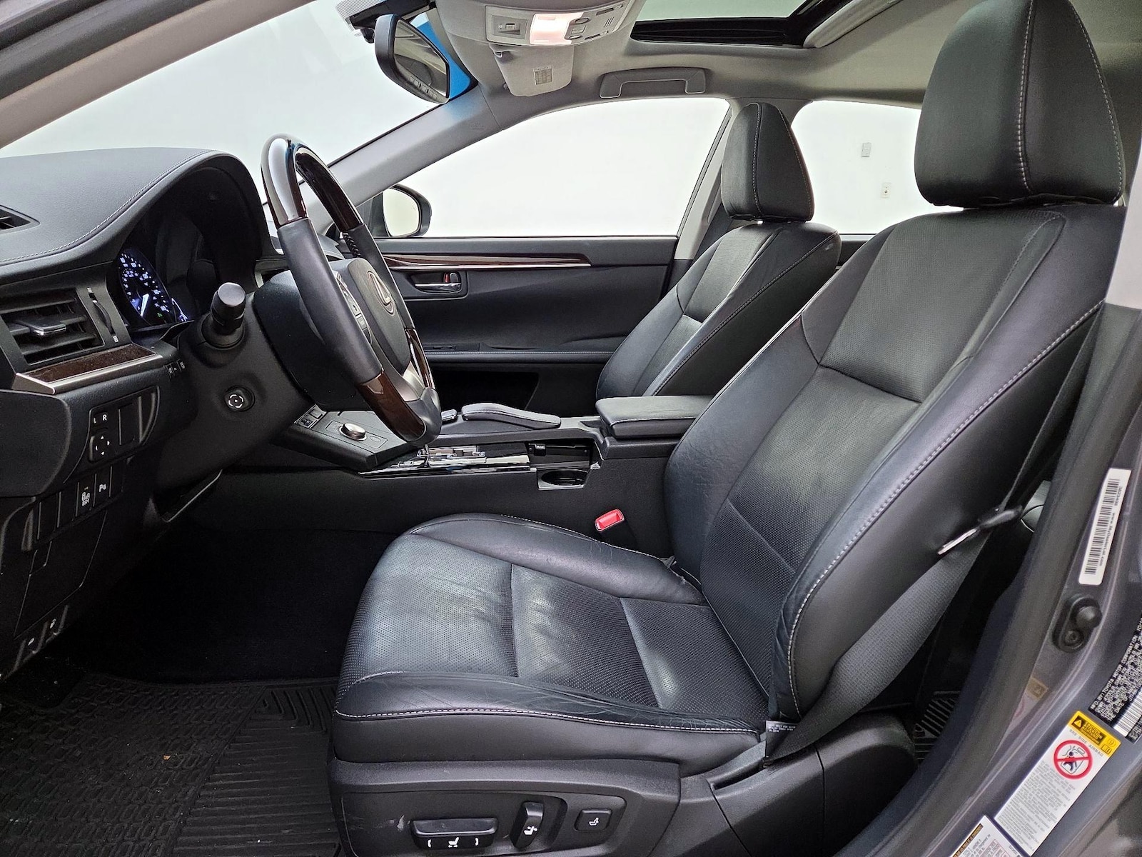 2015 Lexus ES 350 - Photo 12