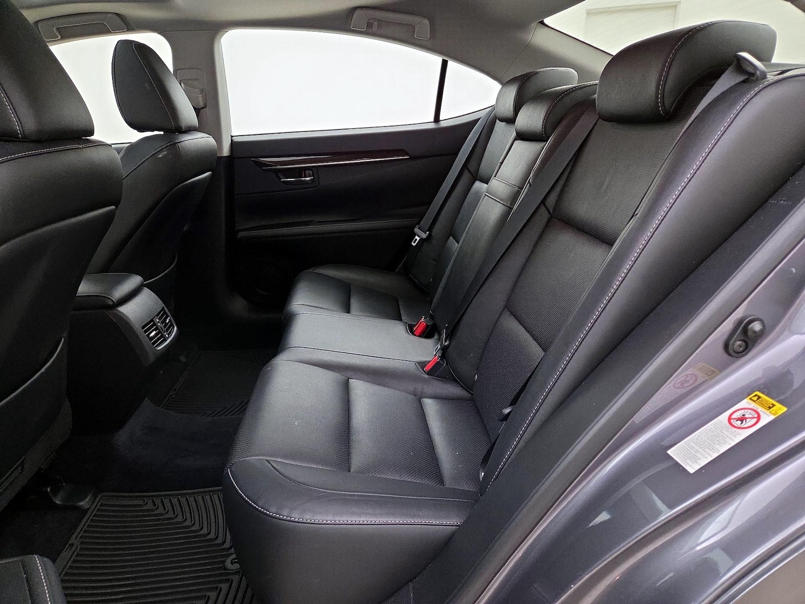 2015 Lexus ES 350 - Photo 20