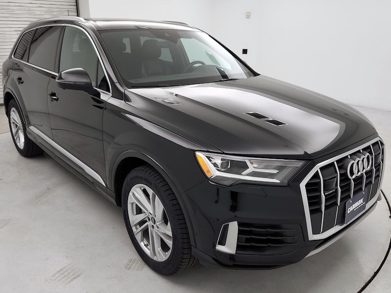 2022 Audi Q7 Premium Plus