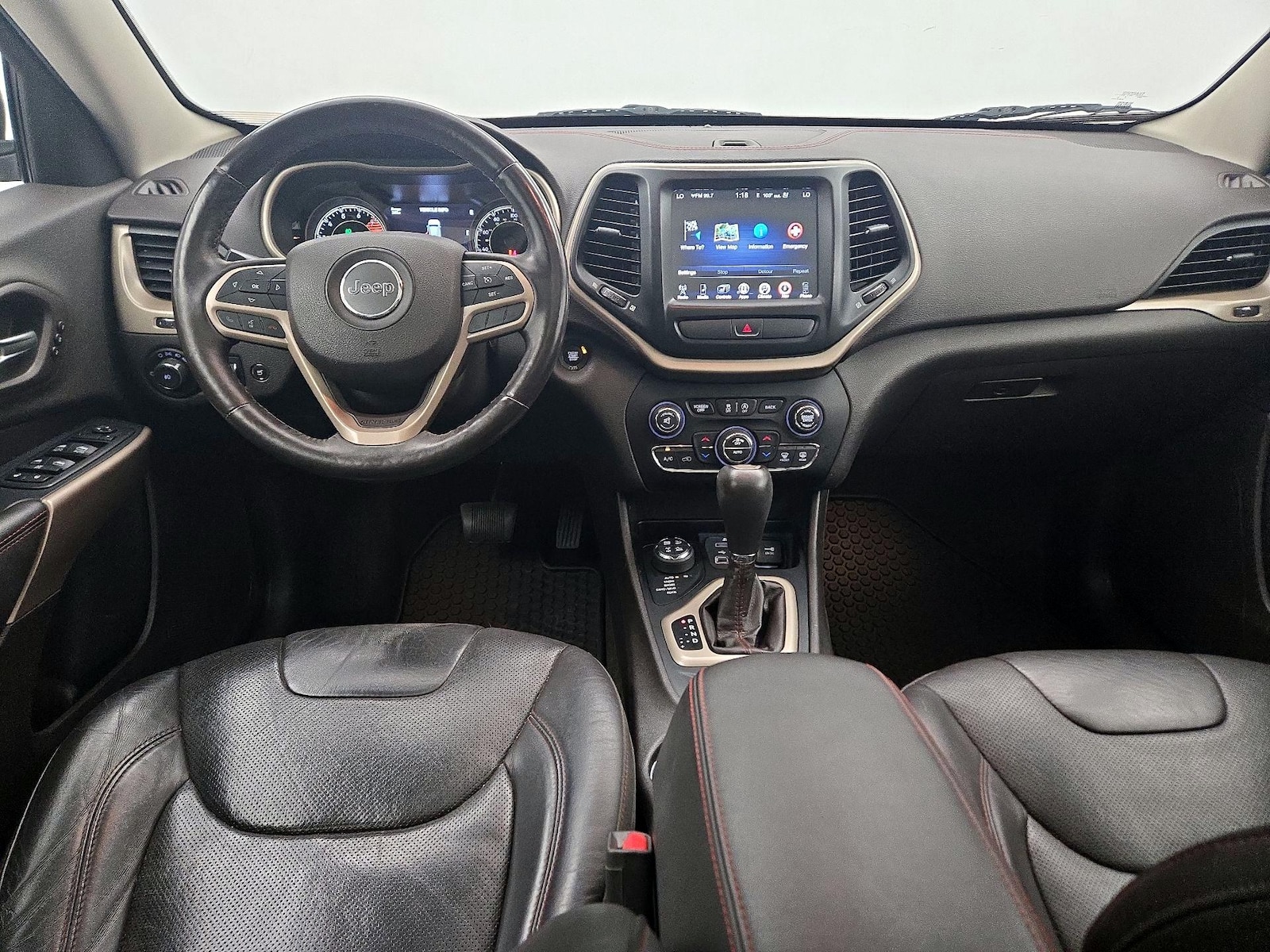 2017 Jeep Cherokee Trailhawk - Photo 10