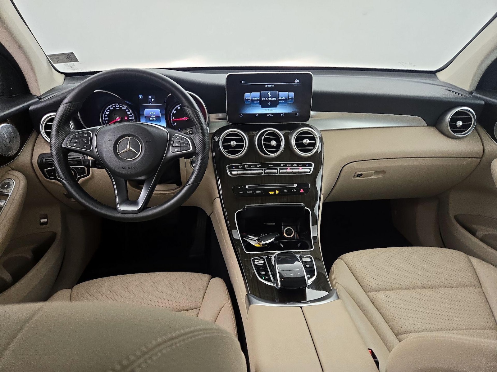 2018 Mercedes-Benz GLC GLC300 - Photo 10