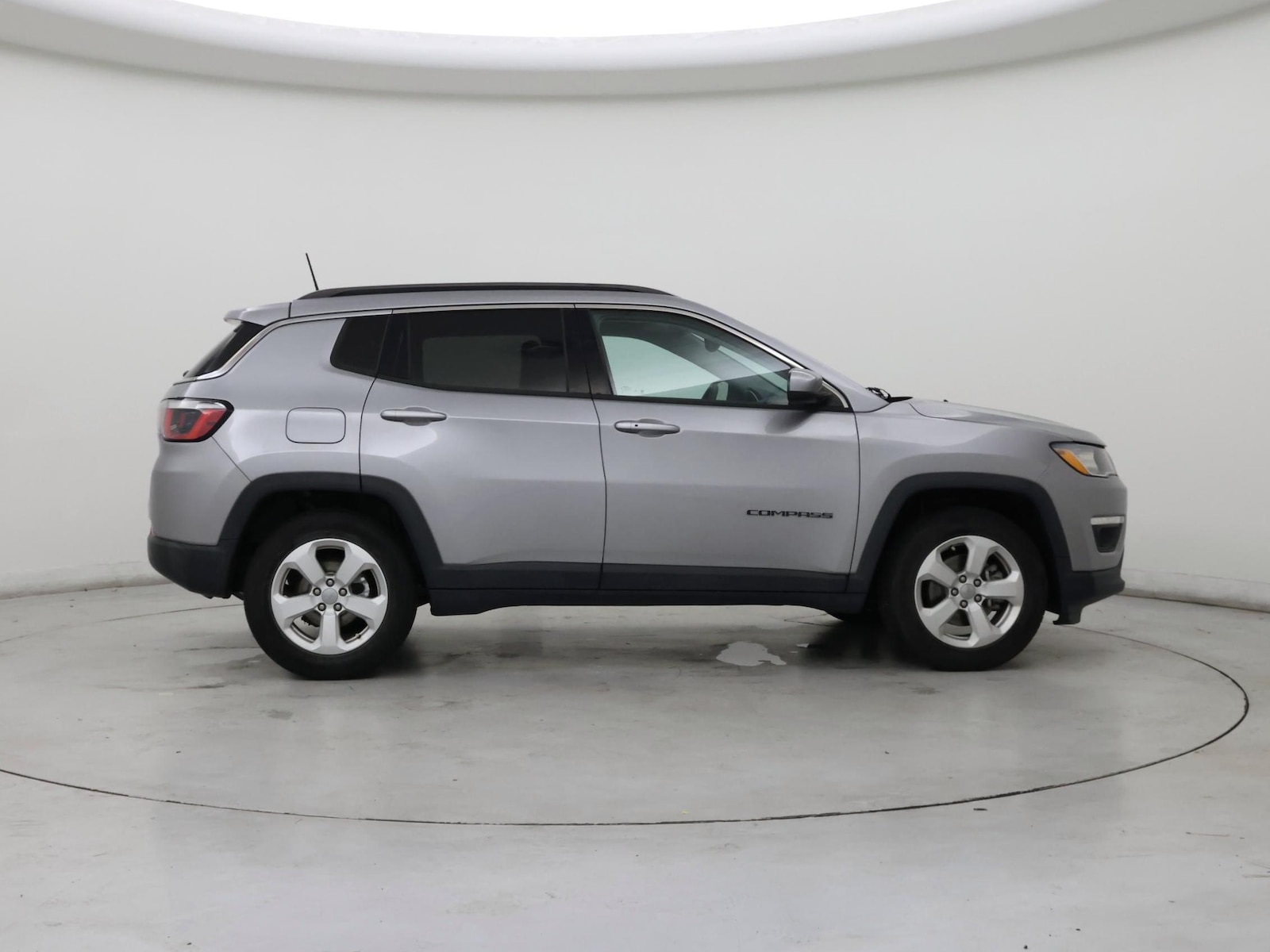 2018 Jeep Compass Latitude - Photo 8
