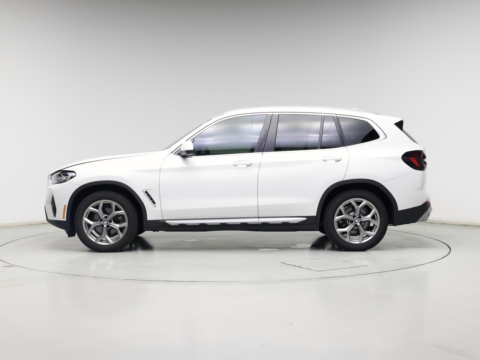 2022 BMW X3 30i - Photo 4