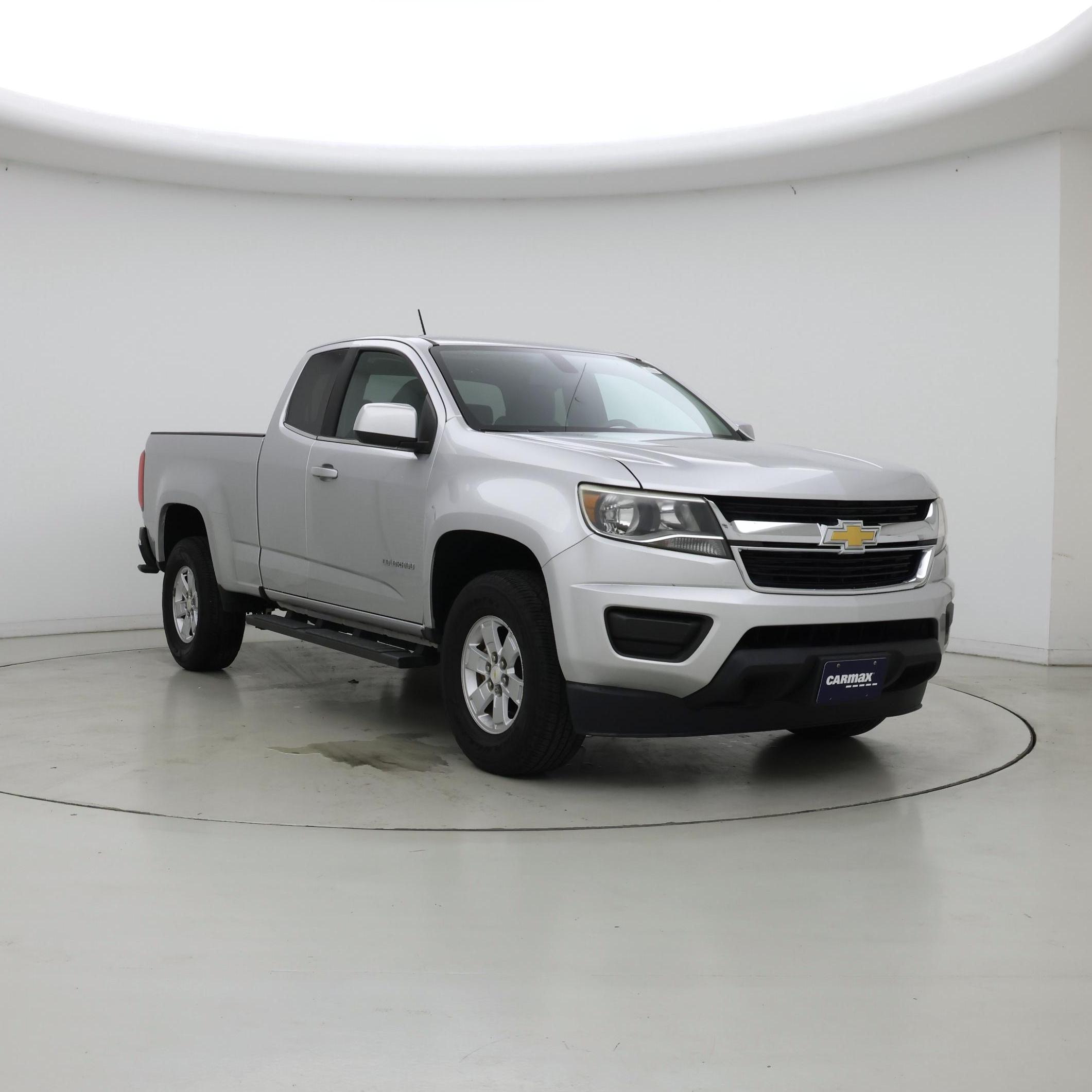 Silver 2018 Chevrolet Colorado Pickup Truck 4X2 Automatic