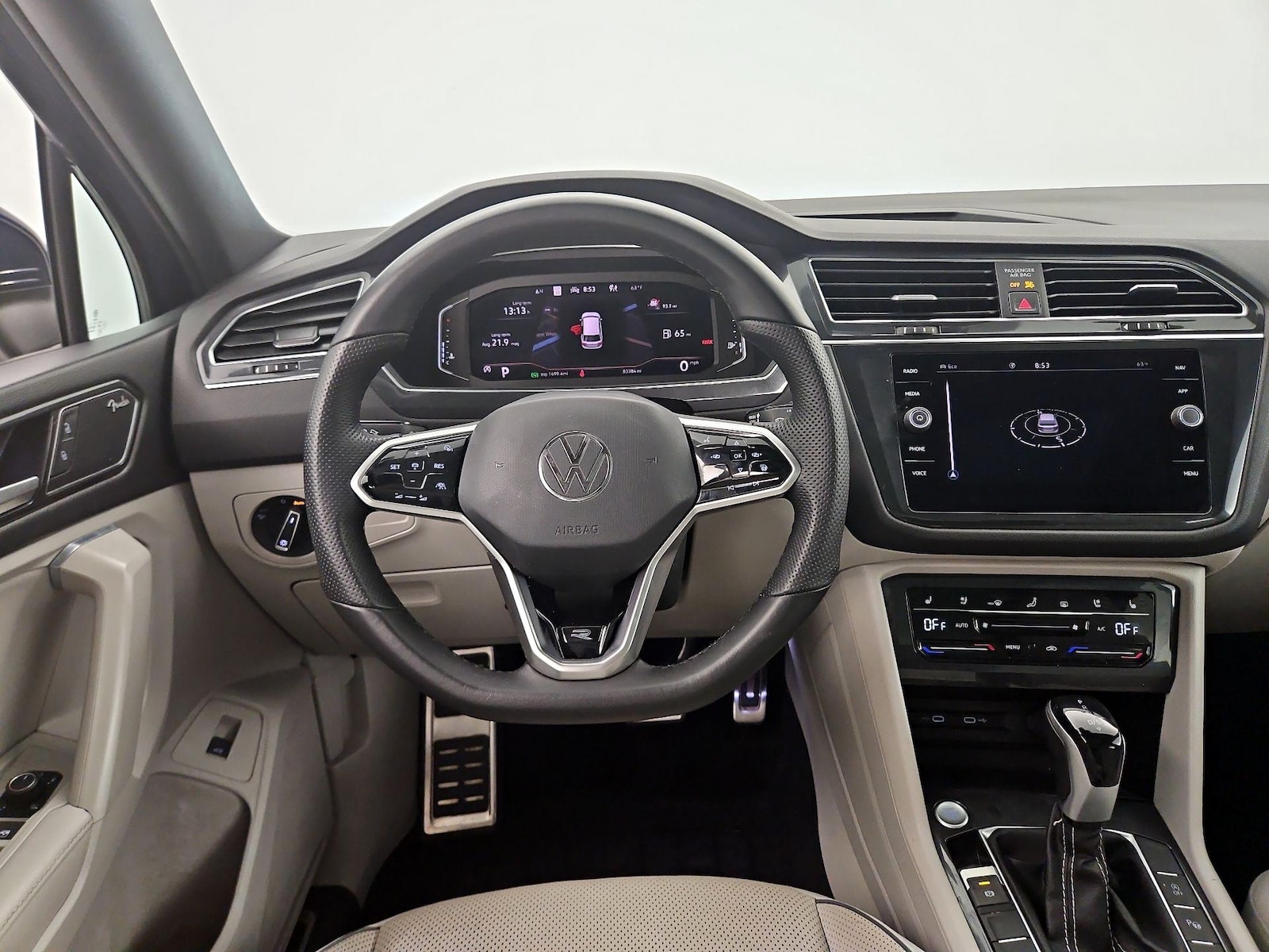 2022 Volkswagen Tiguan SEL R-LINE - Photo 11