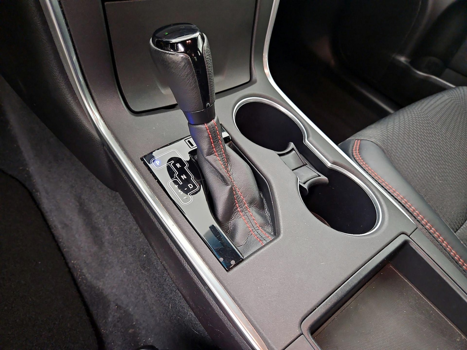 2016 Toyota Camry Special Edition - Photo 19