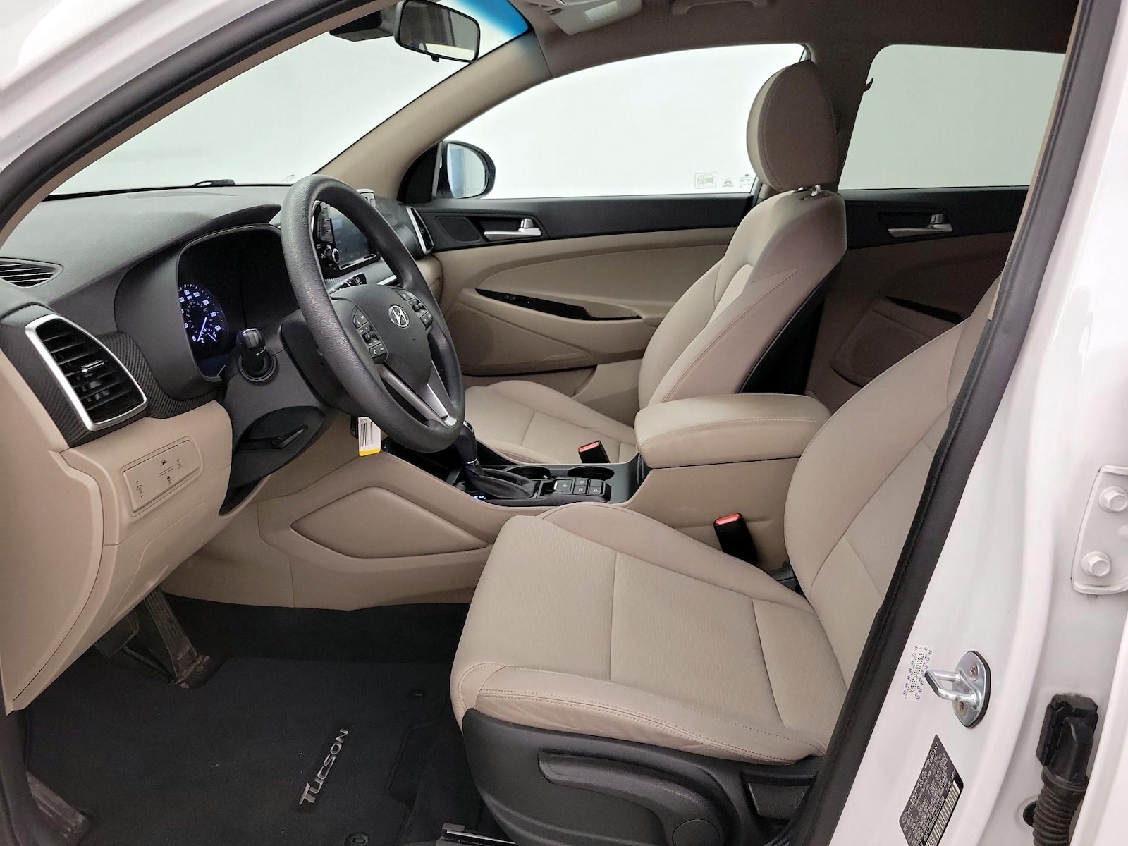 2020 Hyundai Tucson SE - Photo 12