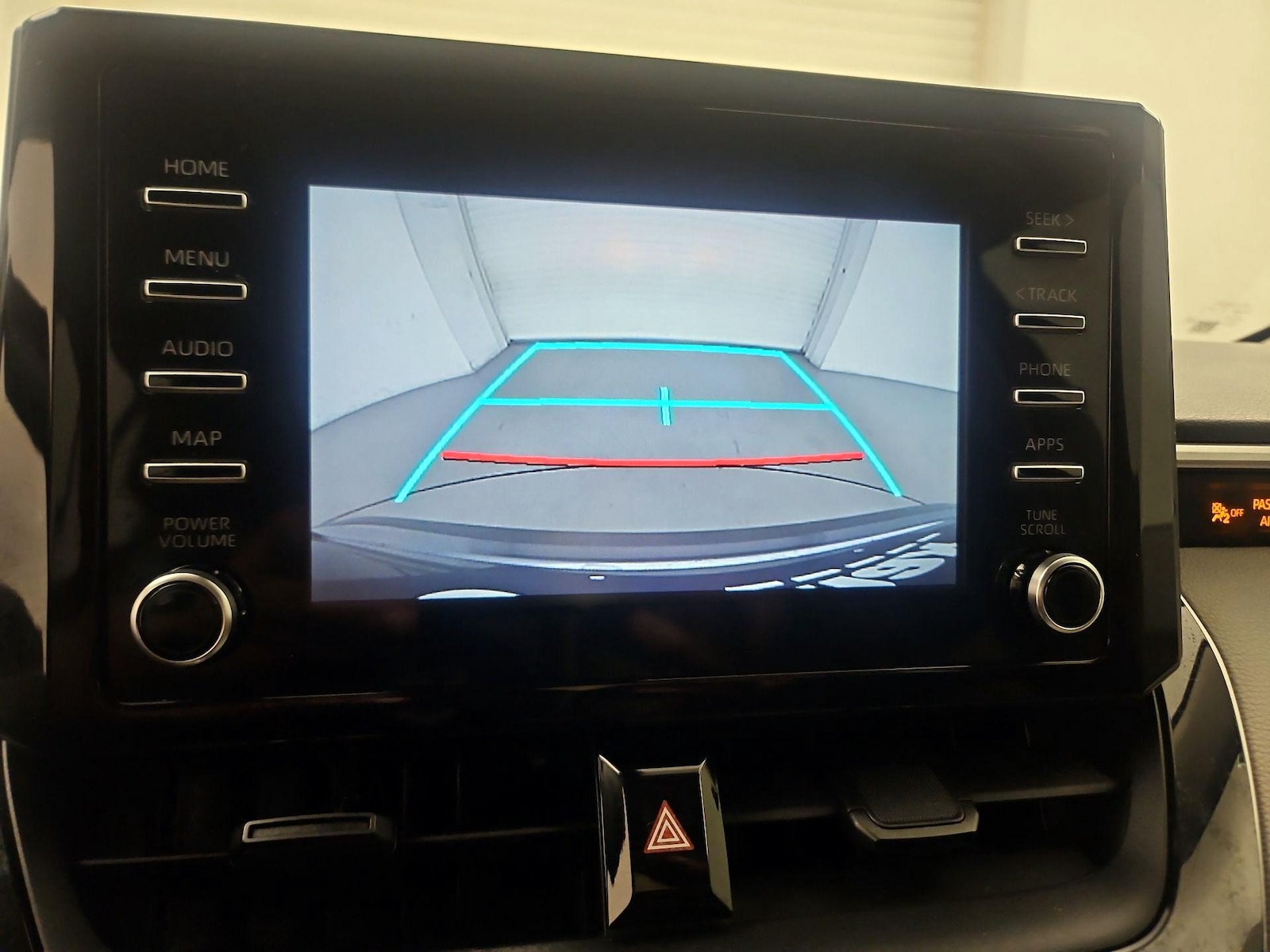 2020 Toyota Corolla L - Photo 14