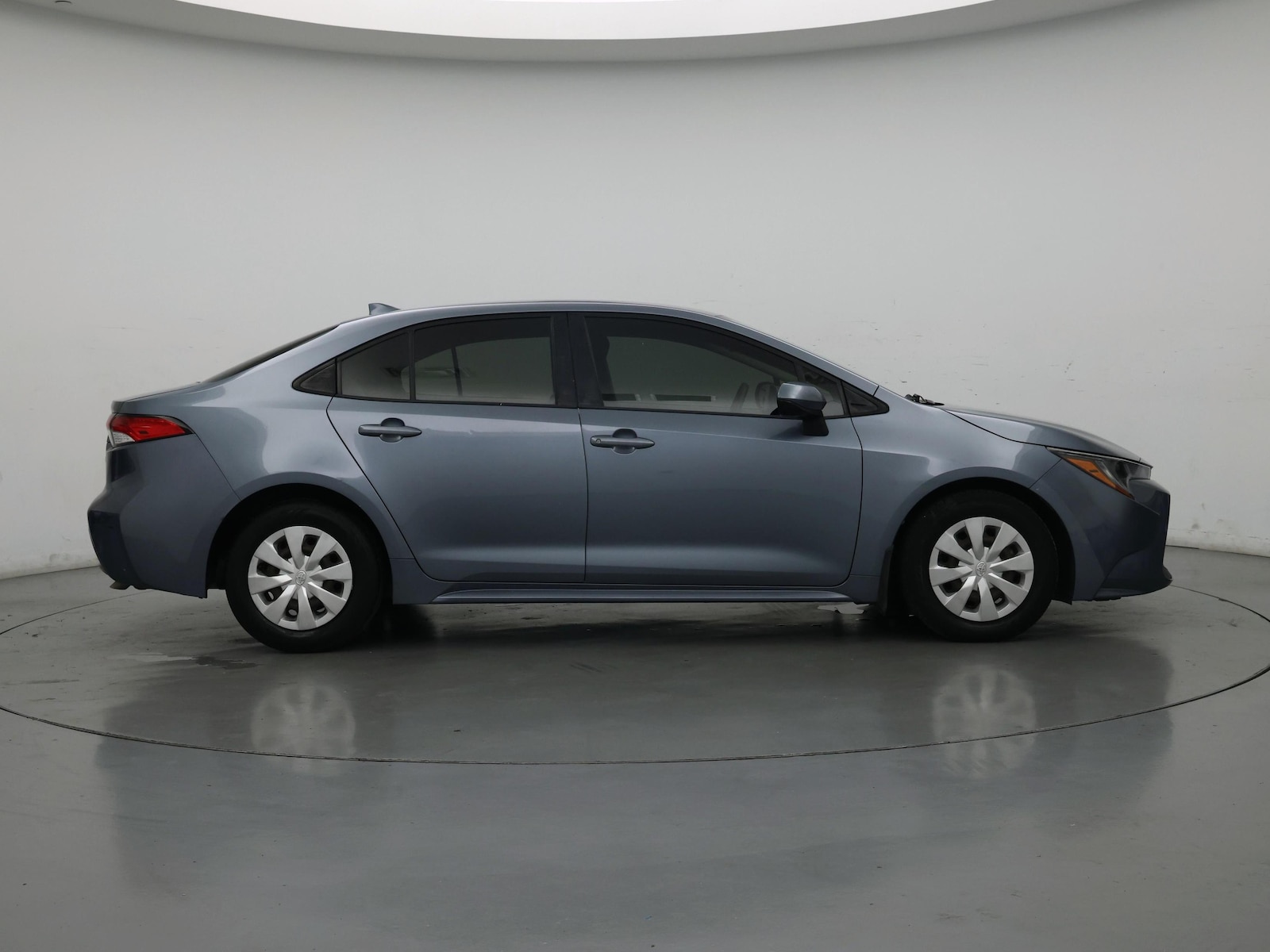 2020 Toyota Corolla L - Photo 8