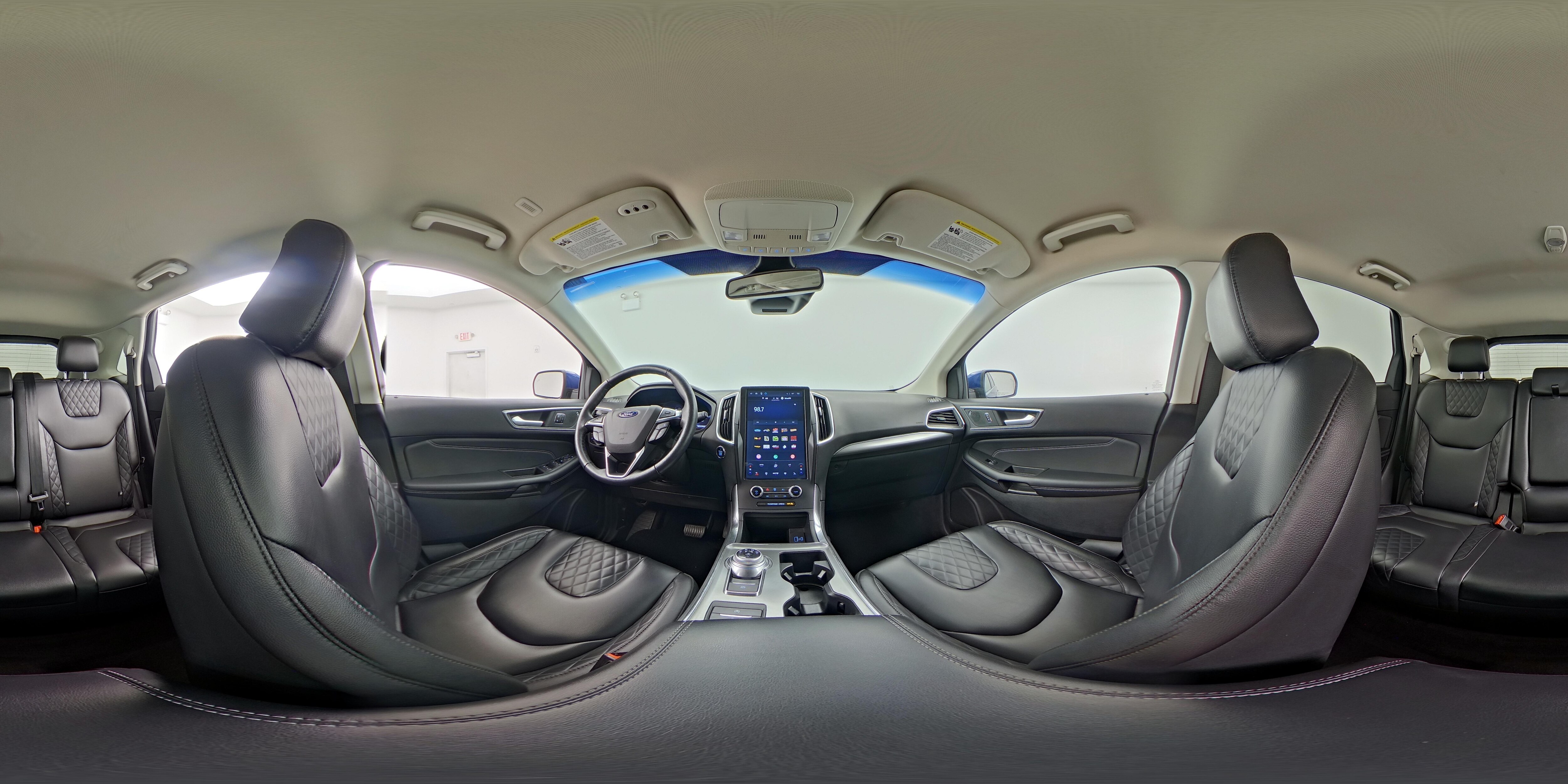2024 Ford Edge Titanium - Photo 24