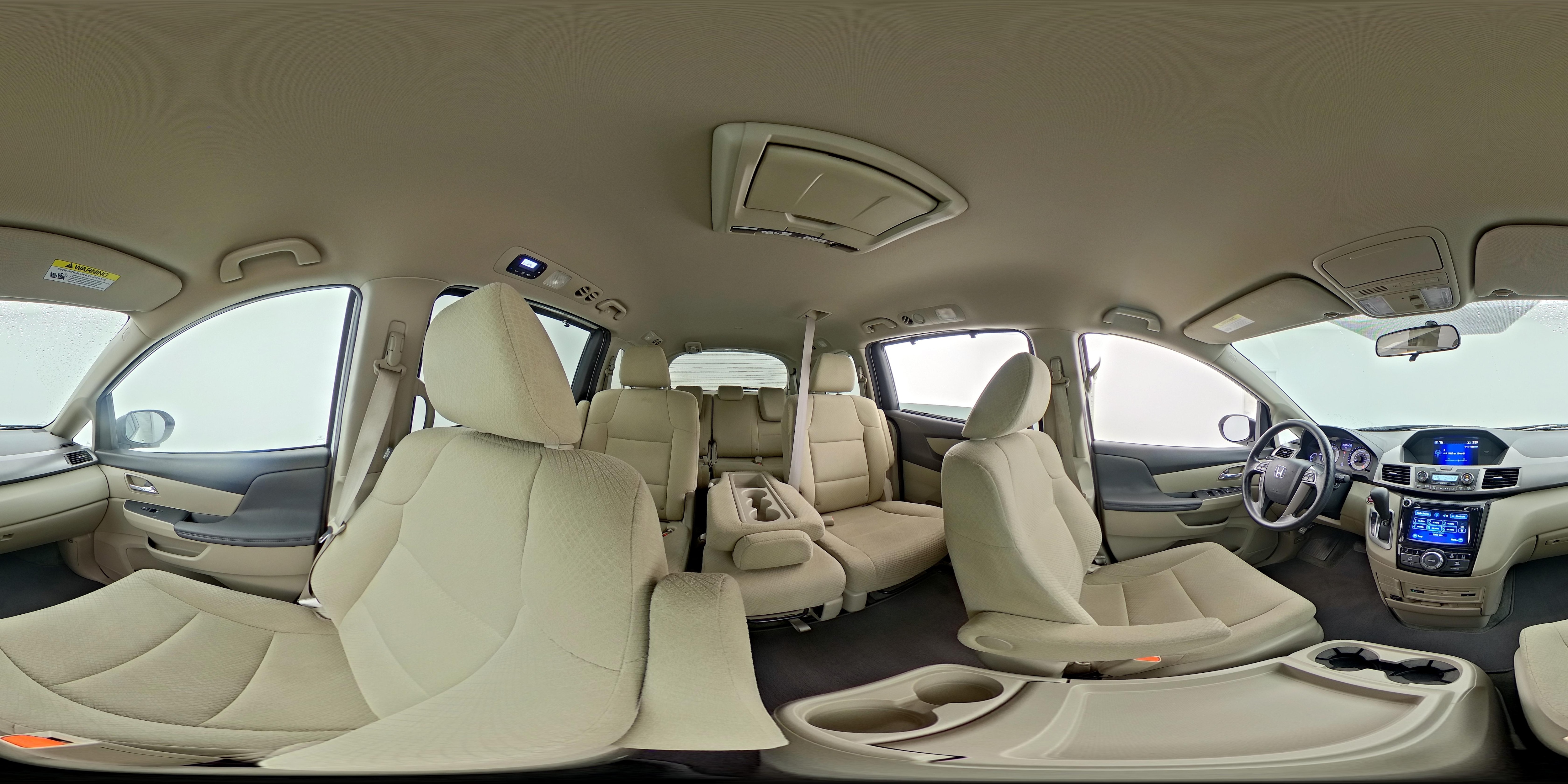 2016 Honda Odyssey SE - Photo 22