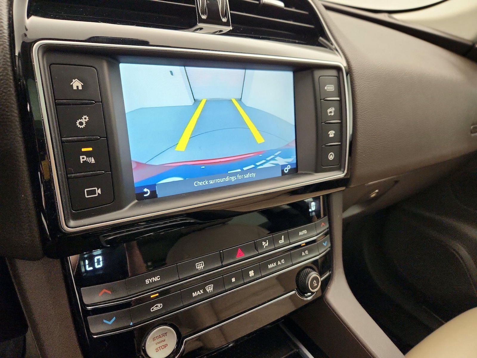 2017 Jaguar F-Pace Prestige - Photo 16