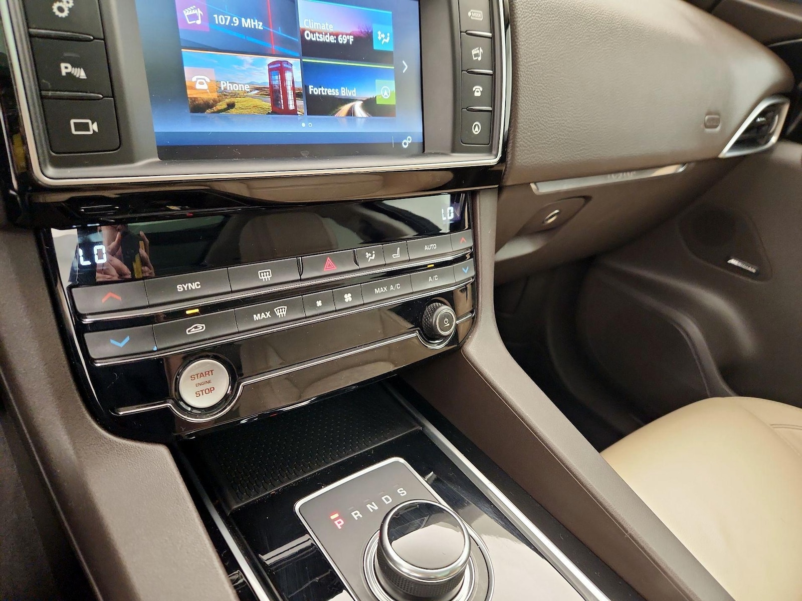 2017 Jaguar F-Pace Prestige - Photo 18