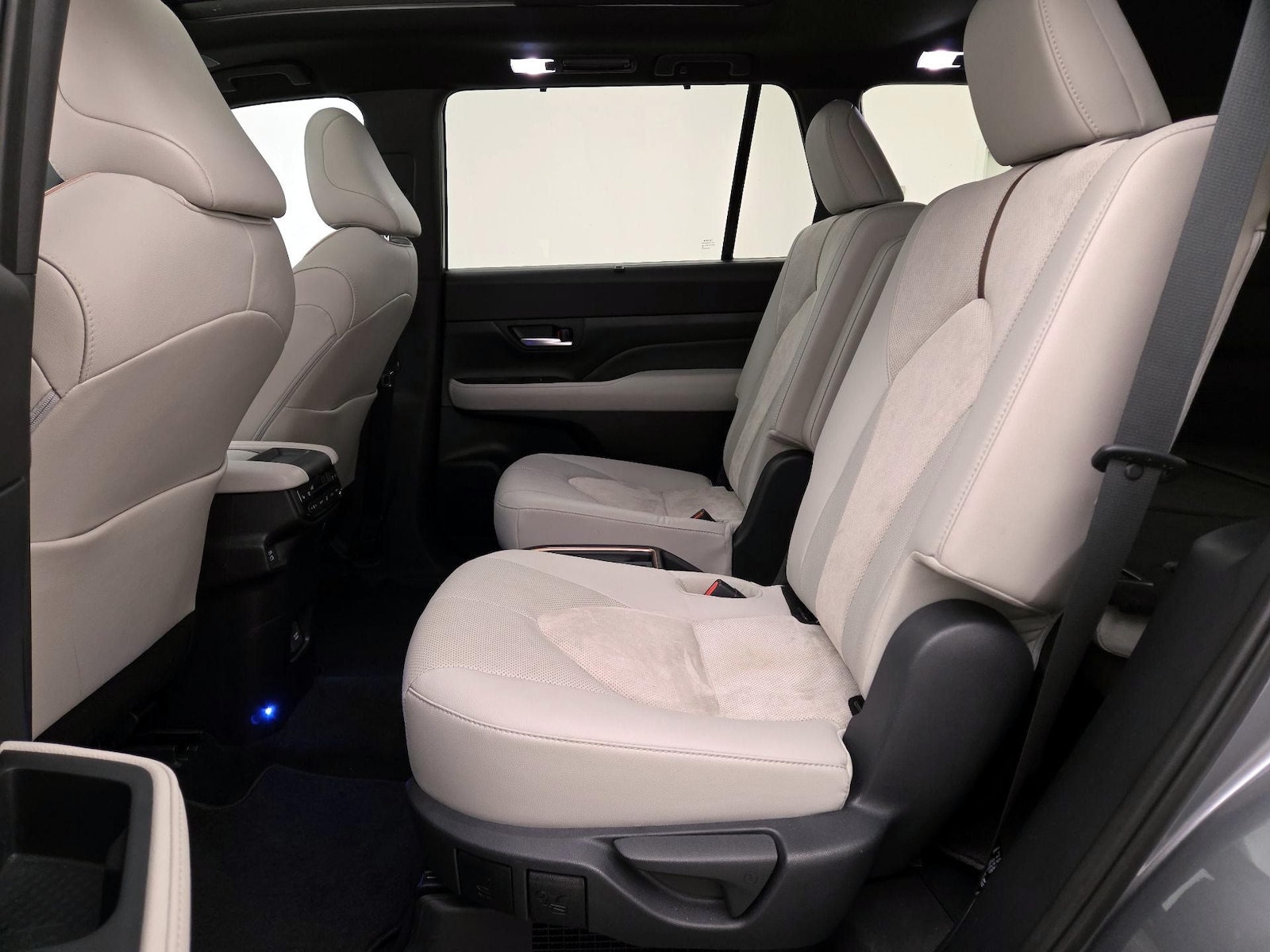 Rear Air Conditioning