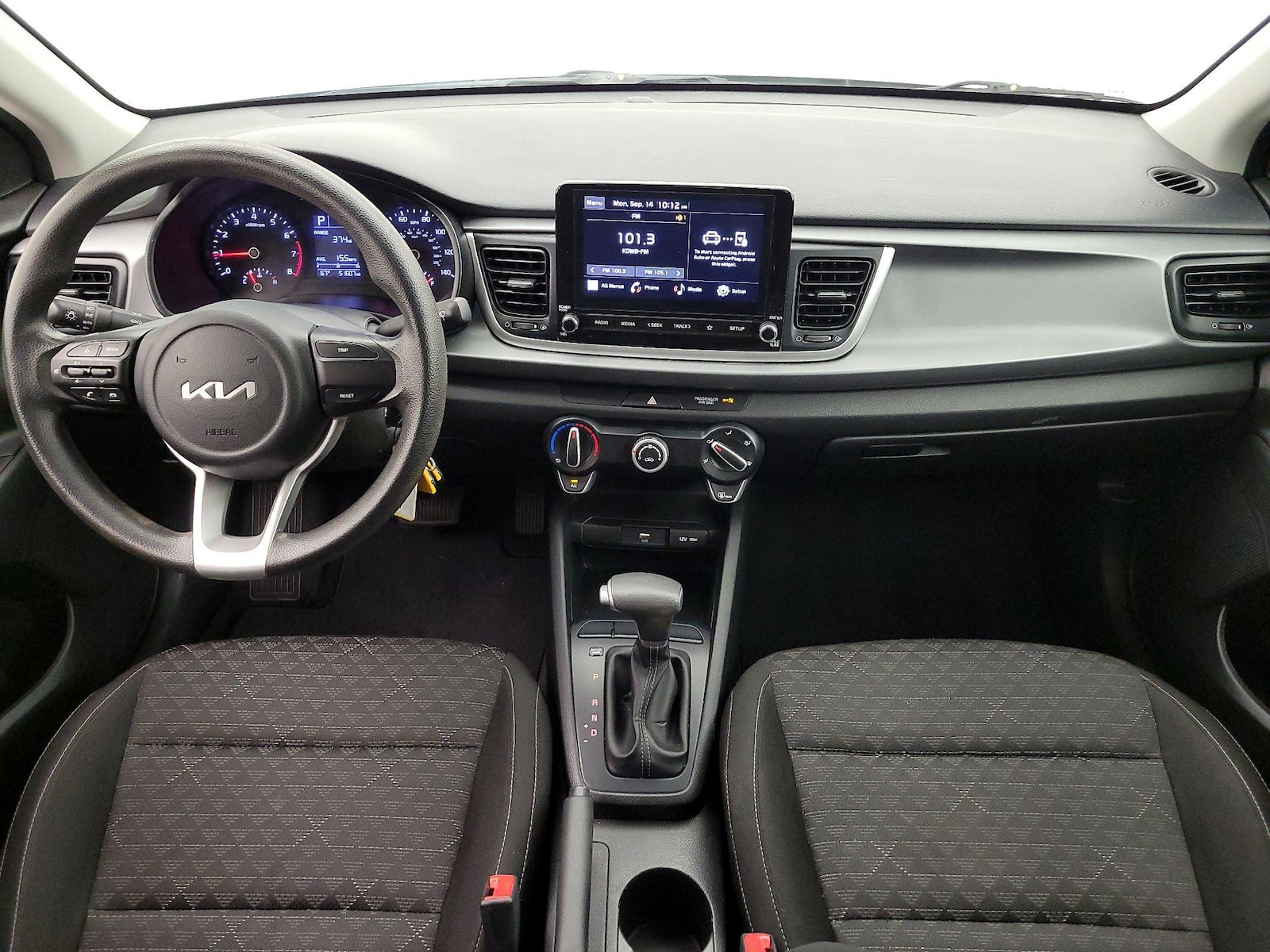 2023 Kia Rio LX - Photo 10