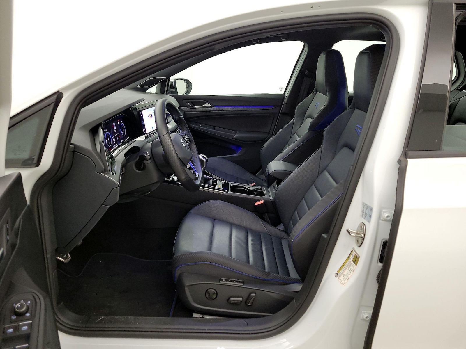 2024 Volkswagen Golf R R - Photo 12