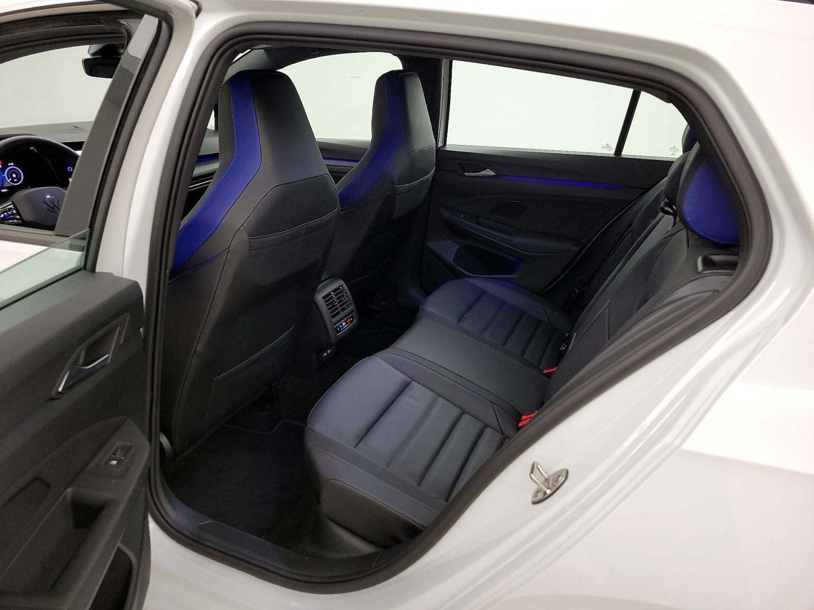 2024 Volkswagen Golf R R - Photo 21