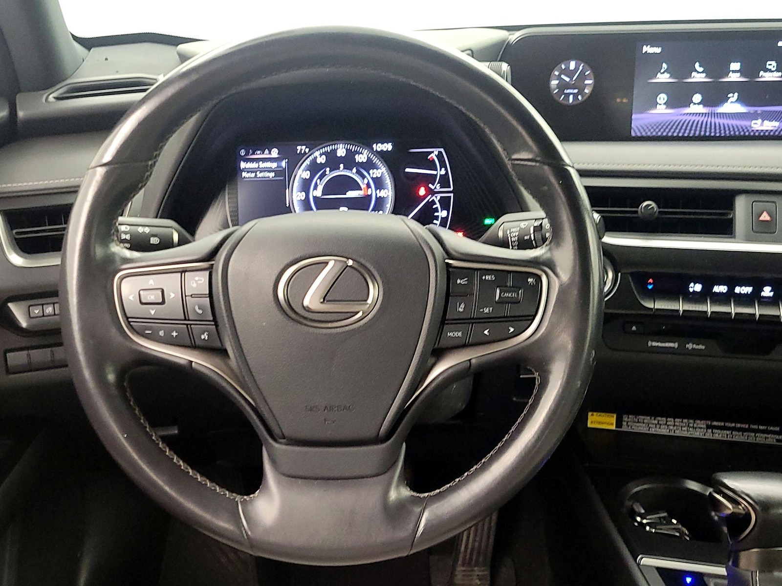 2021 Lexus UX 200 - Photo 11