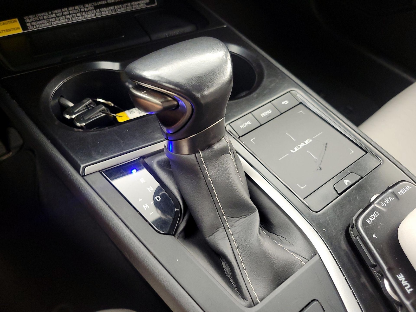 2021 Lexus UX 200 - Photo 17