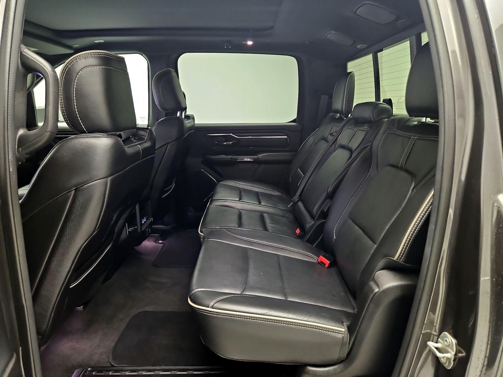 Rear A/C Seat(s)