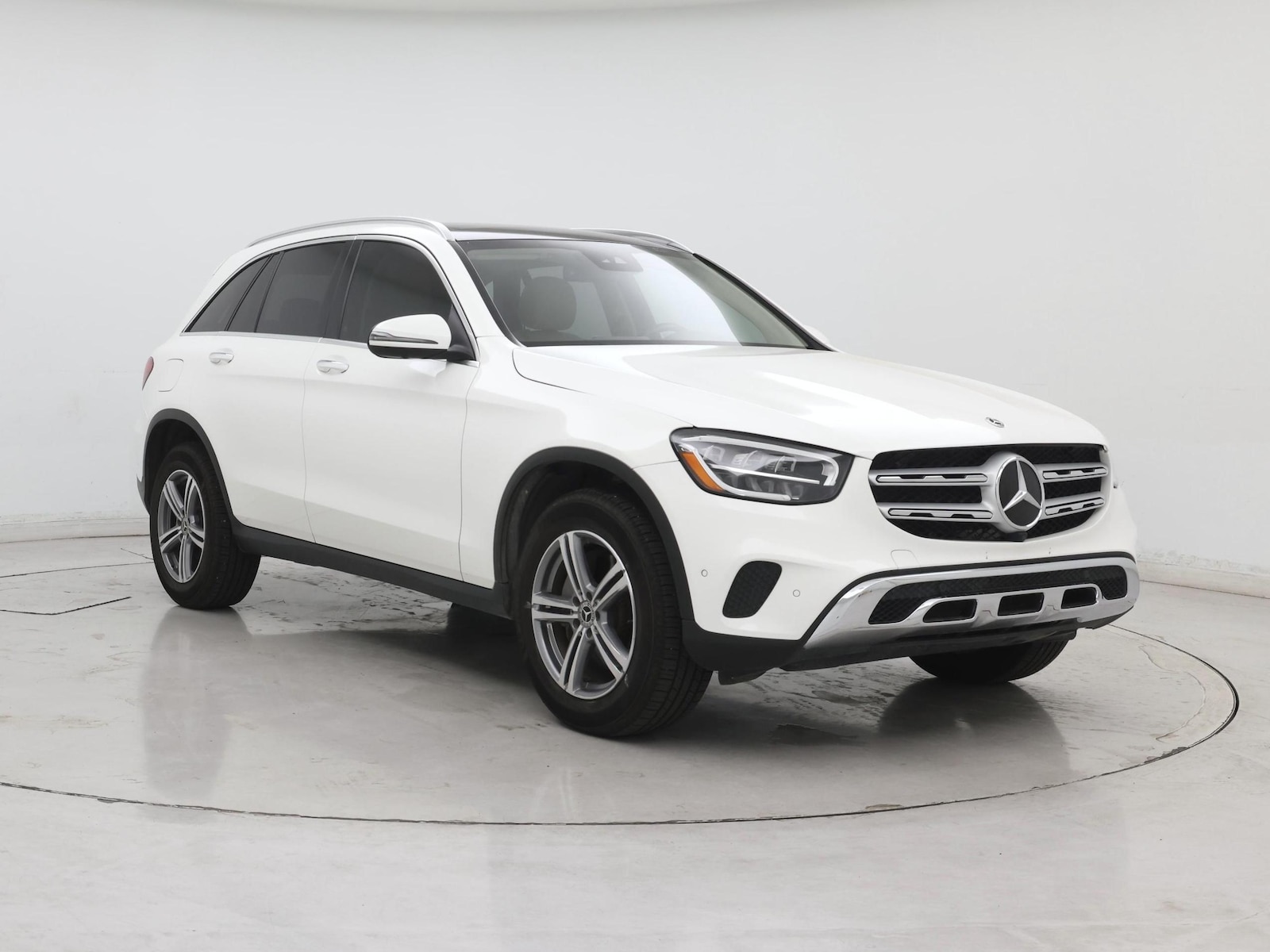 2022 Mercedes-Benz GLC GLC300 - Photo 2