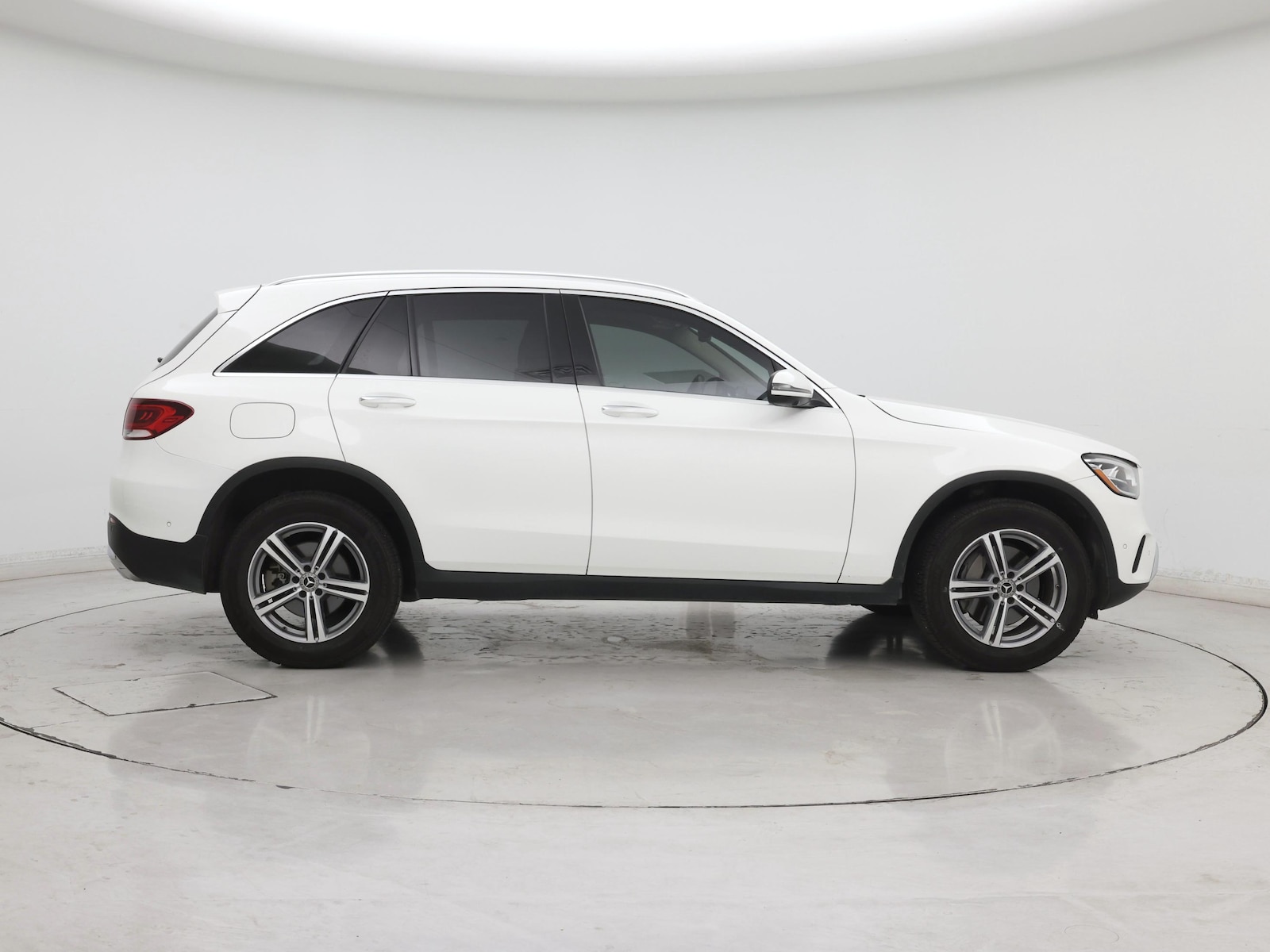 2022 Mercedes-Benz GLC GLC300 - Photo 8