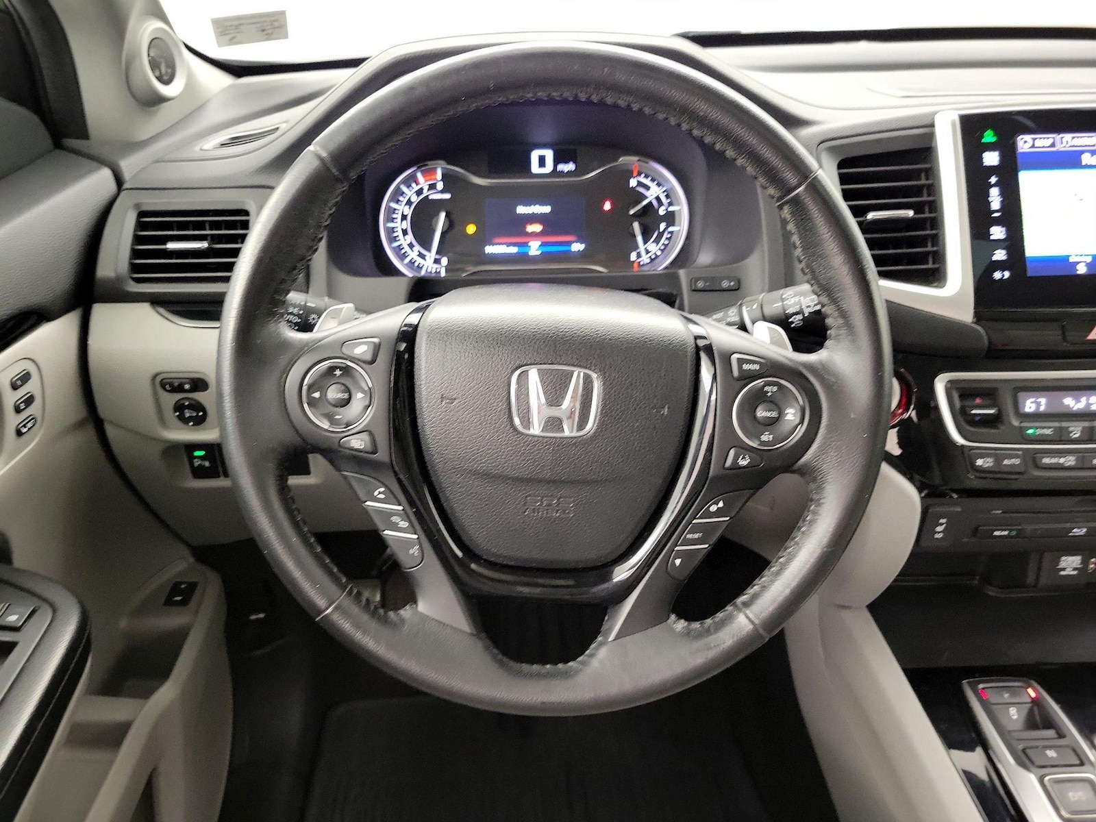 2016 Honda Pilot Touring - Photo 11
