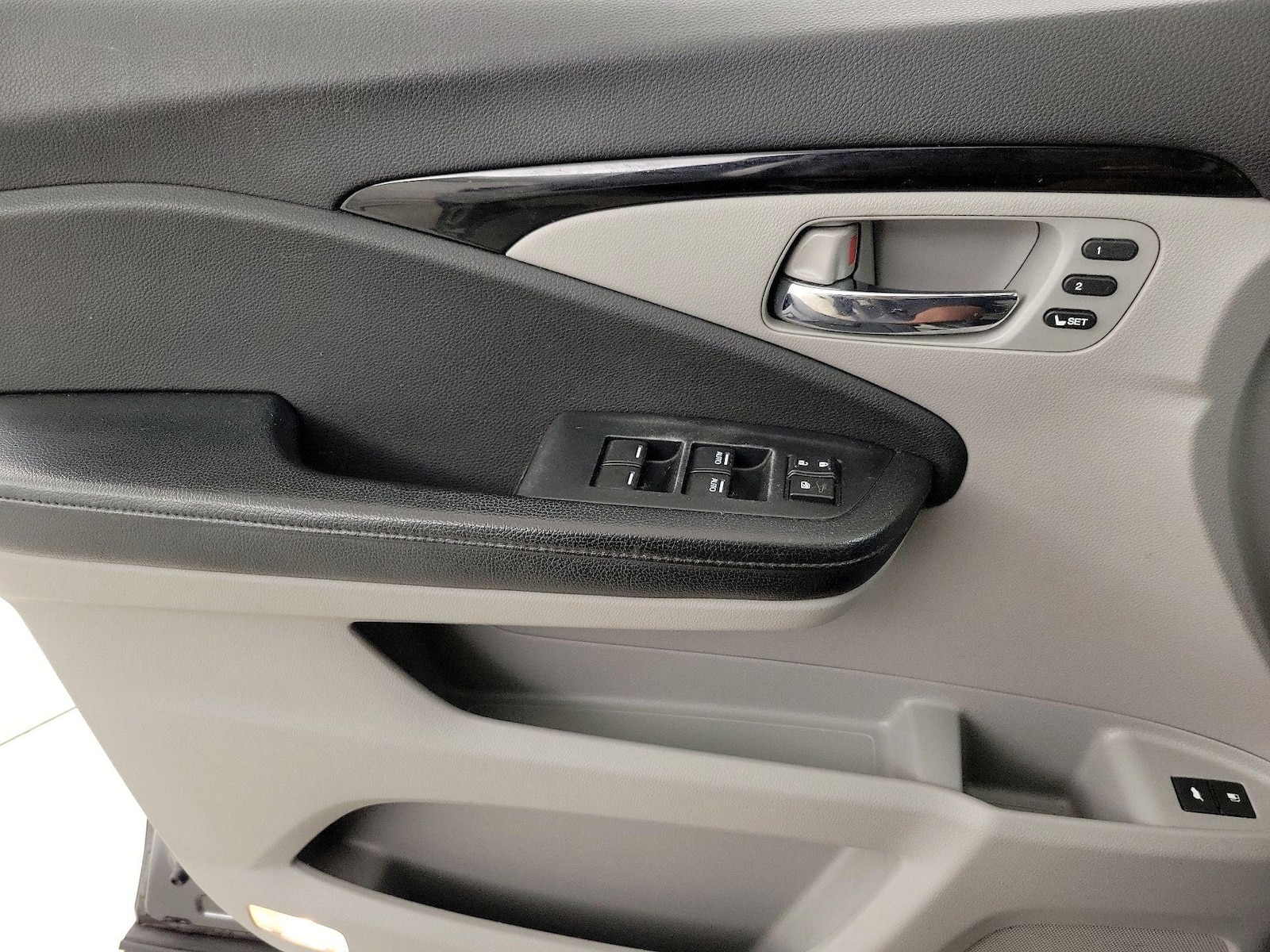 2016 Honda Pilot Touring - Photo 13