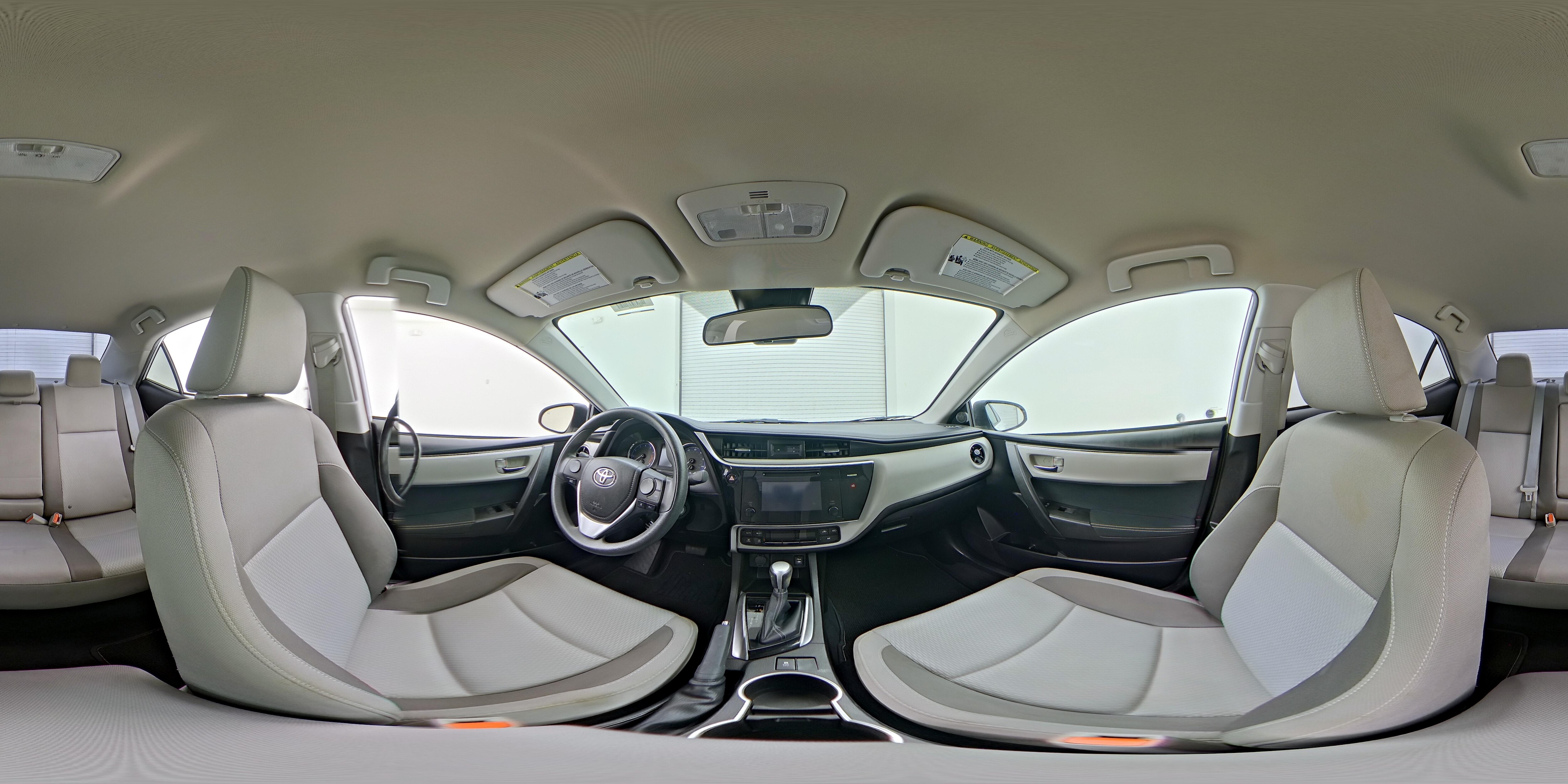 2017 Toyota Corolla LE - Photo 24