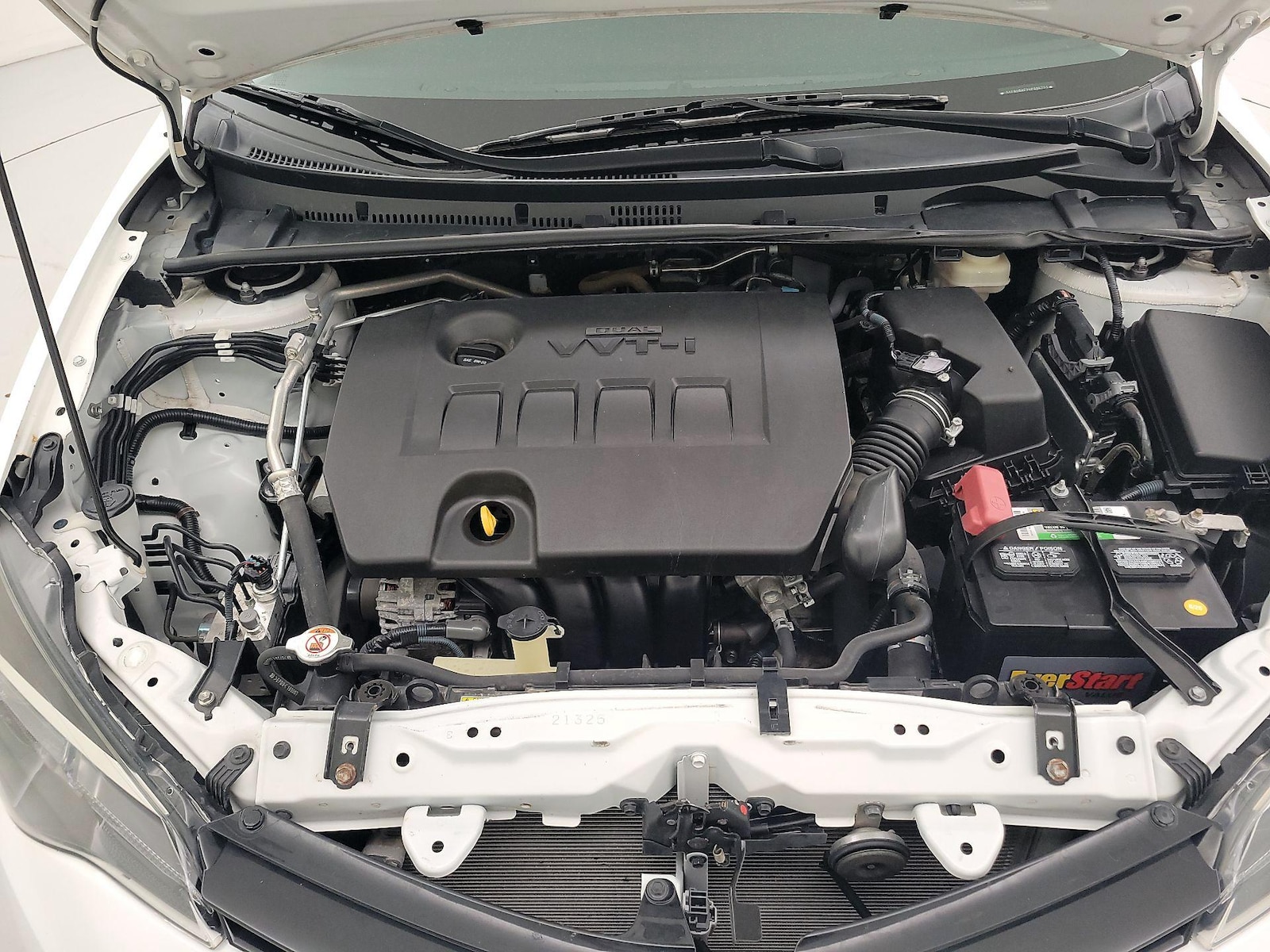 2017 Toyota Corolla LE - Photo 22