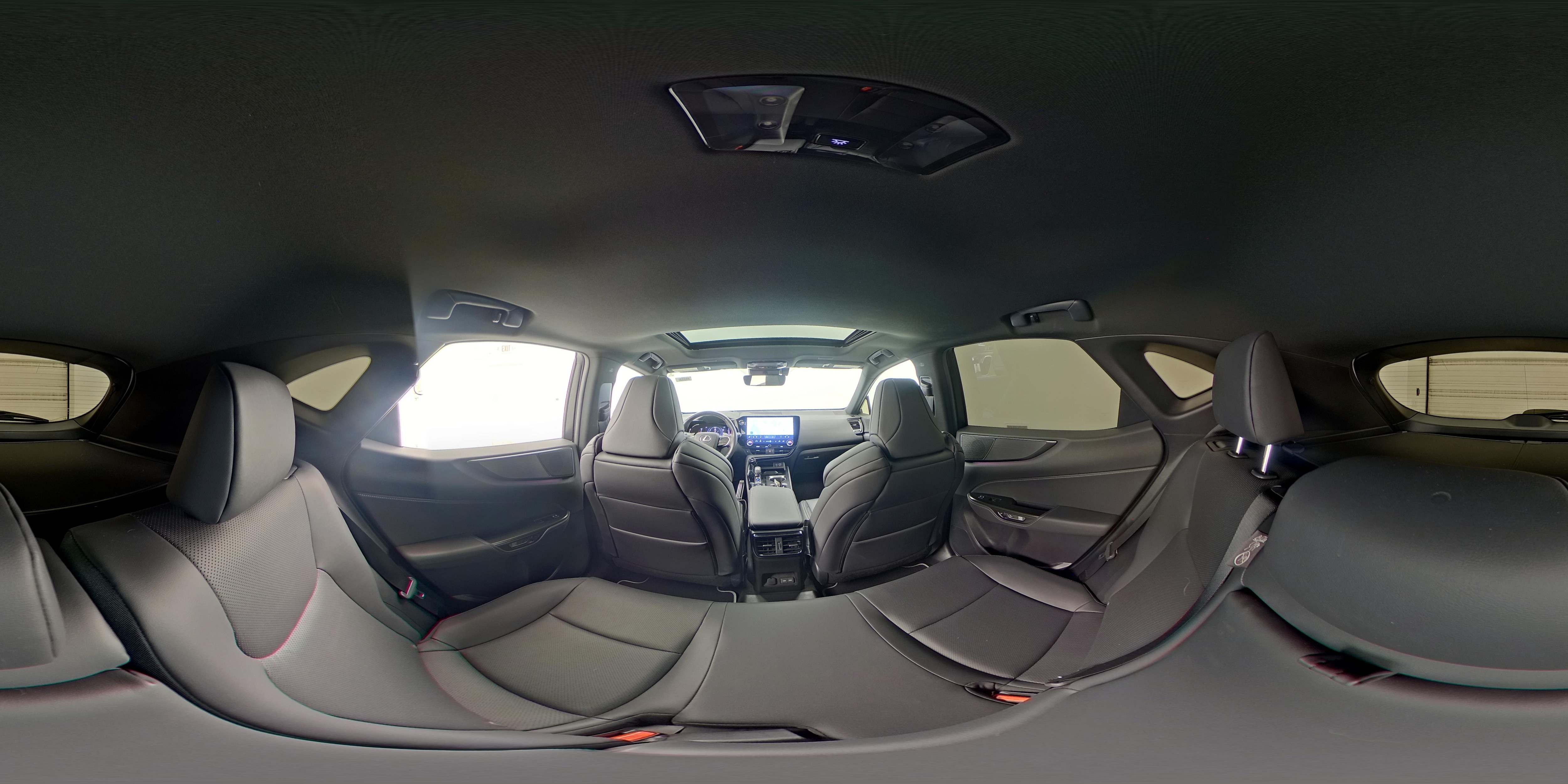 2024 Lexus NX PHEV 450h+ - Photo 27