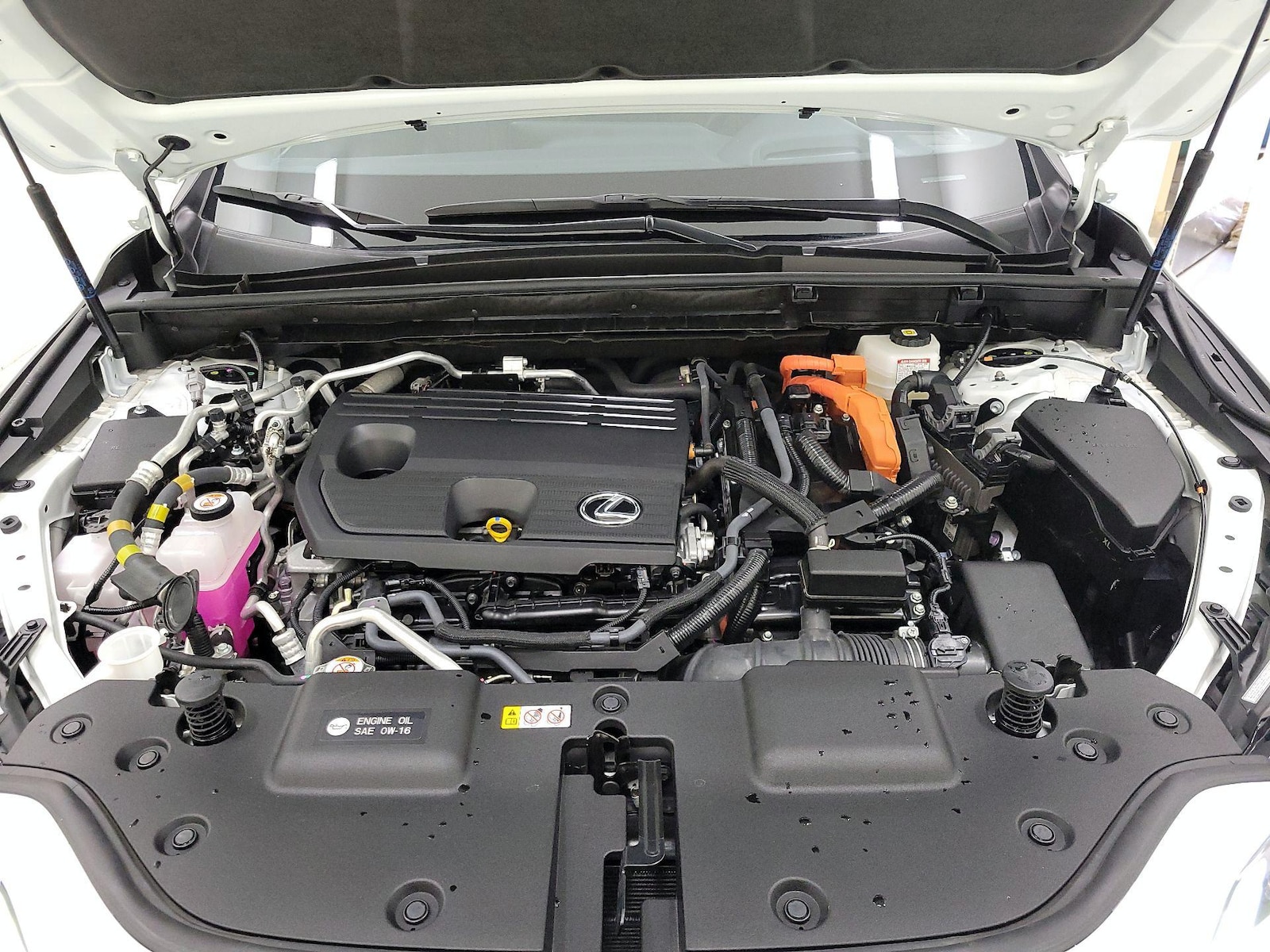 2024 Lexus NX PHEV 450h+ - Photo 24